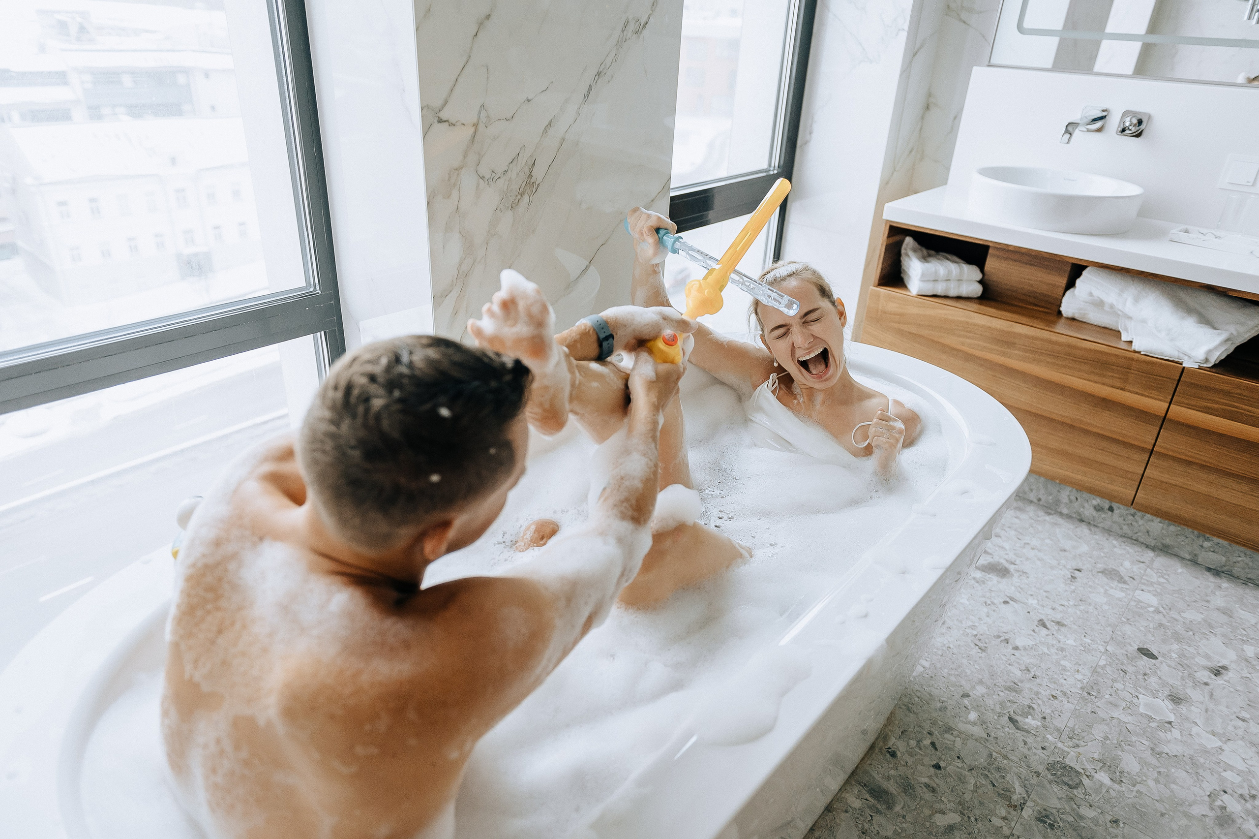 Фотосессия в ванной в Movenpick