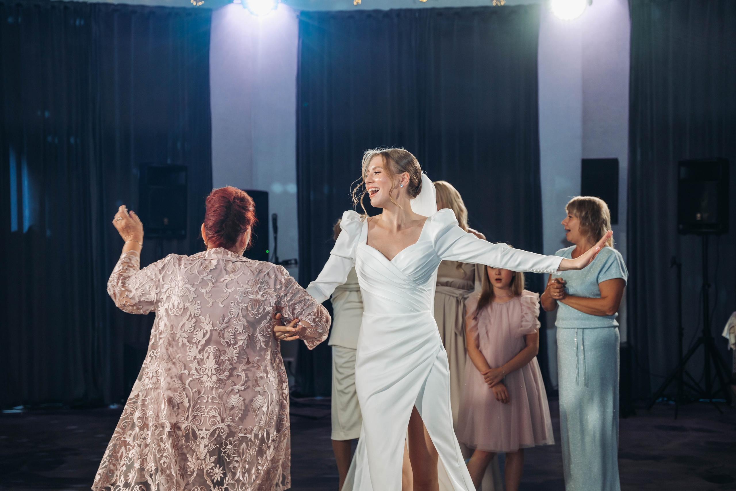 Alisa & Daniil. Свадебный фотограф в Санкт-Петербурге Якутович Екатерина