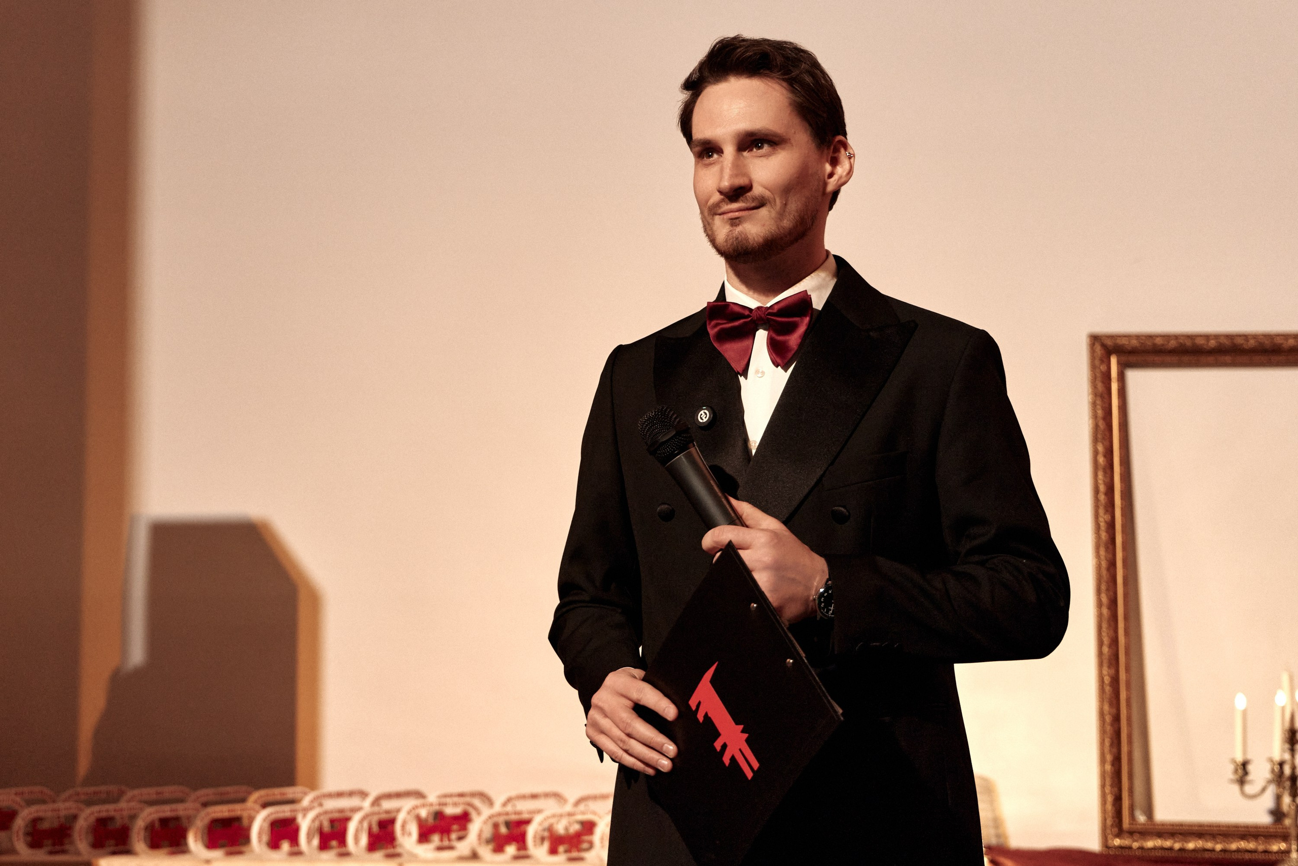 Светская хроника. Sasha Lapin