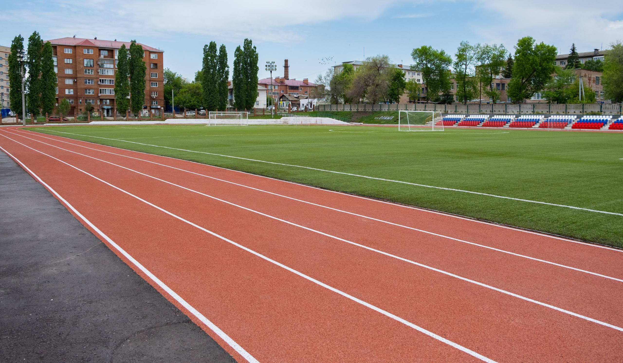 СТАДИОН БУГУРУСЛАН. Recro