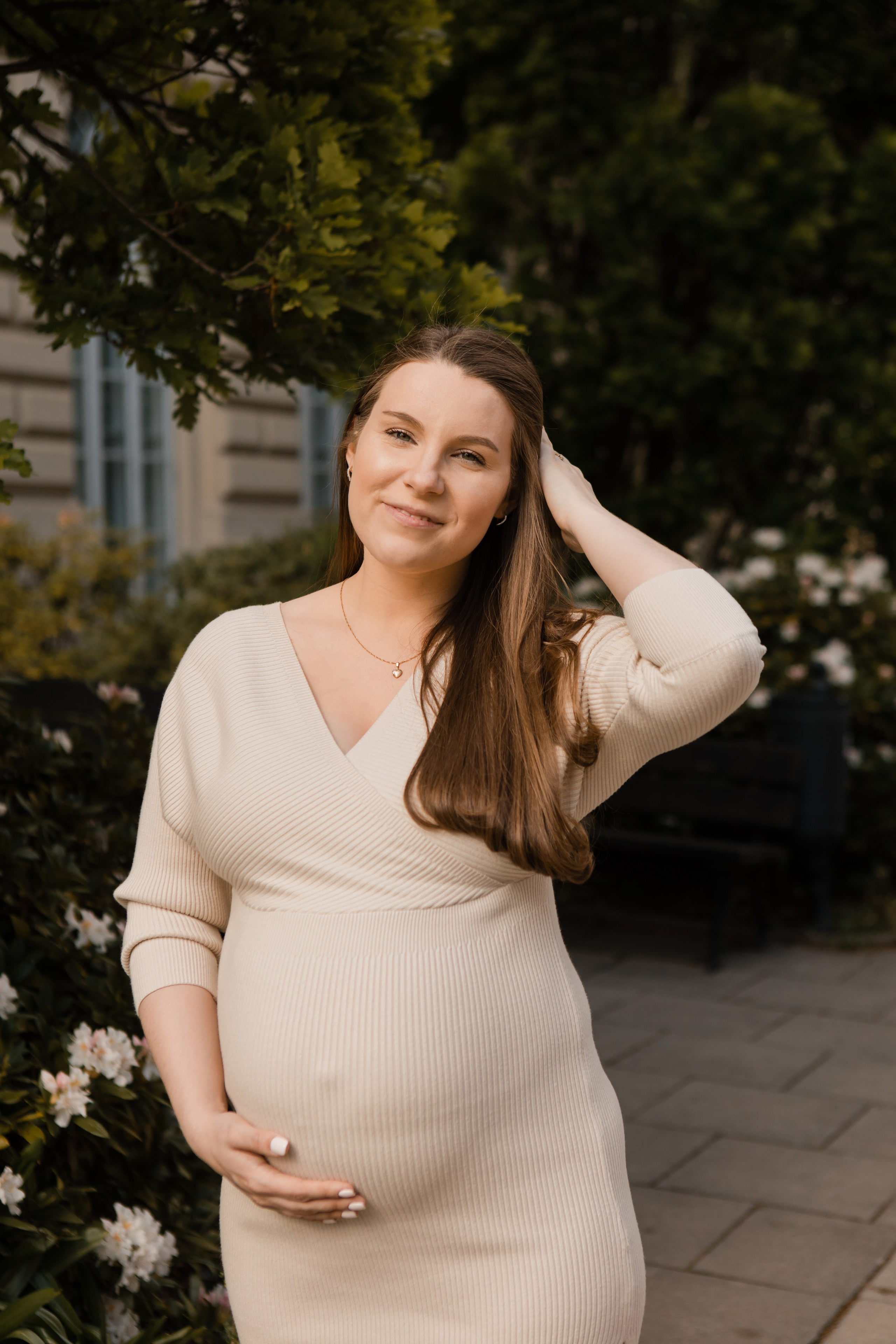 Семейная фотосессия Андрея и Марии. Видеосъемка и фотосъемка свадеб. Фотограф и оператор на свадьбу. Видеосъемка подкастов, собственная видео-фотостудии. Предметная фотосъемка