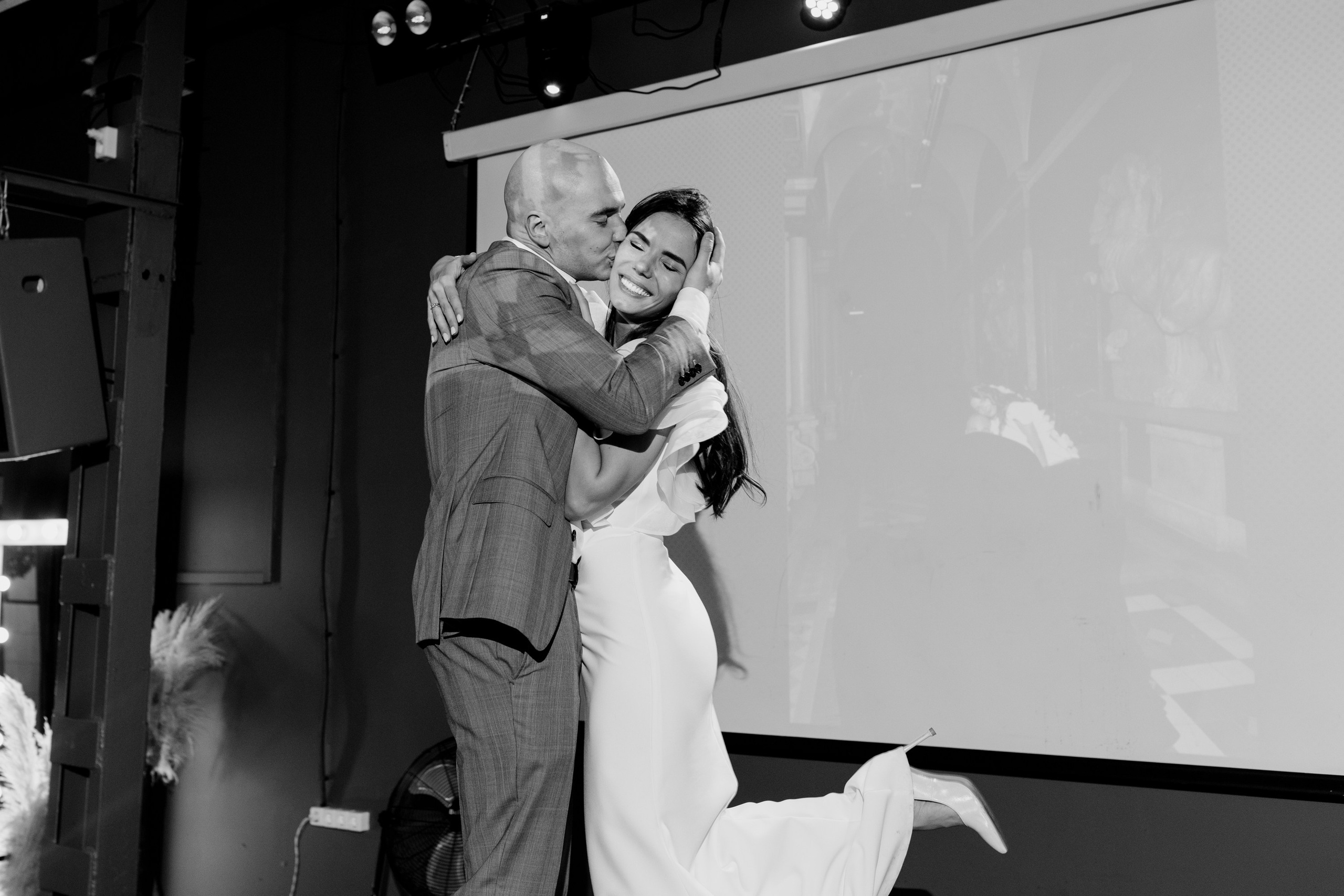 Свадьба Евгения и Юлии | Лофт Com.Nata. Фотограф Илья Чернов