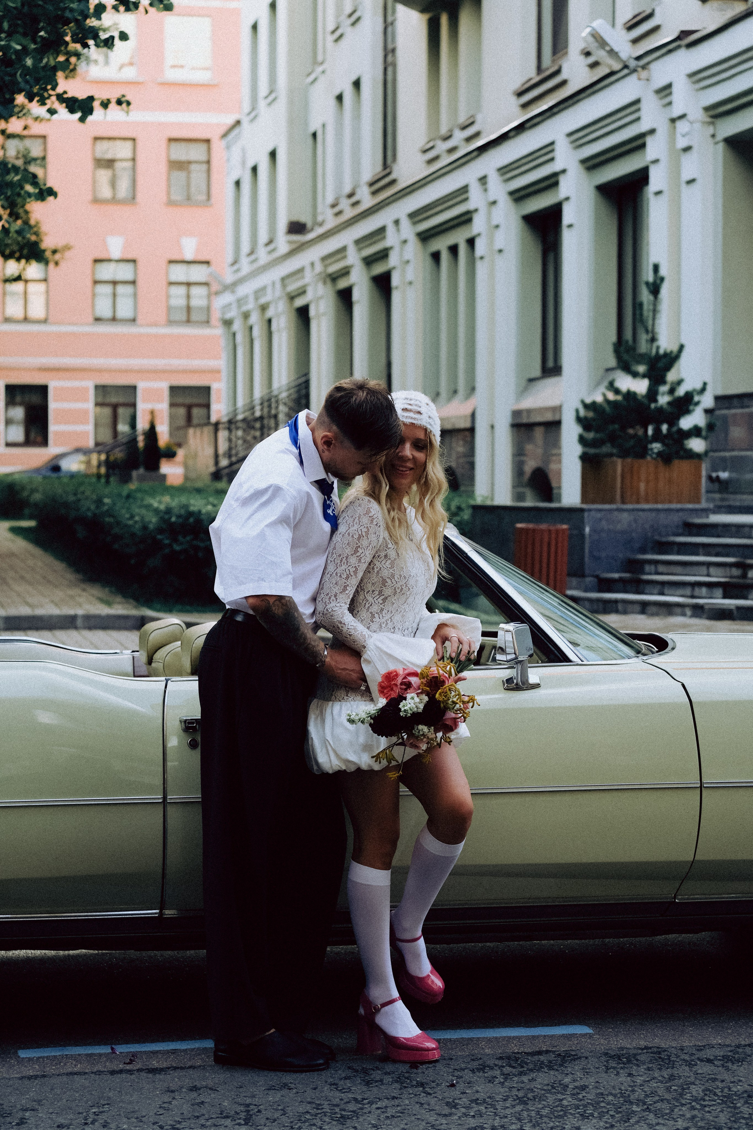 СВАДЕБНАЯ СЬЕМКА С КАБРИОЛЕТОМ В САНТК-ПЕТЕРБУРГЕ НА ПЕТРОГРАДКЕ В ОТЕЛЕ ПАНОРАМИКА. Профессиональный фотограф, Санкт-Петербург — Виктория Богомолова