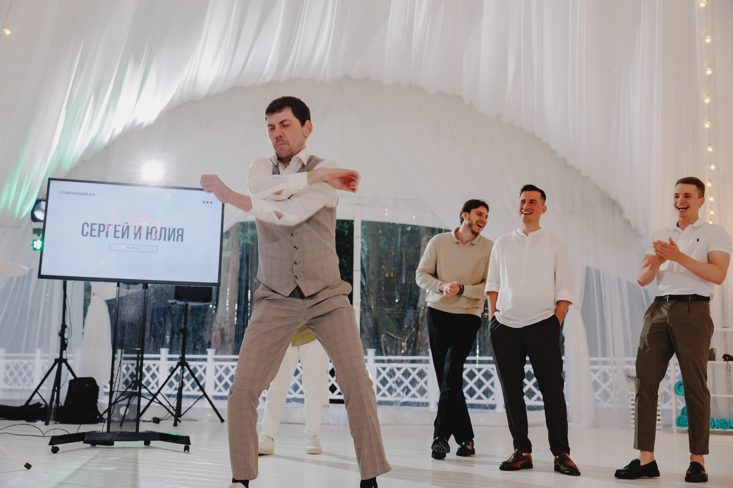 Сергей Юлия (Emerald Wedding). Свадебный фотограф и видеограф Дмитрий Горяченков