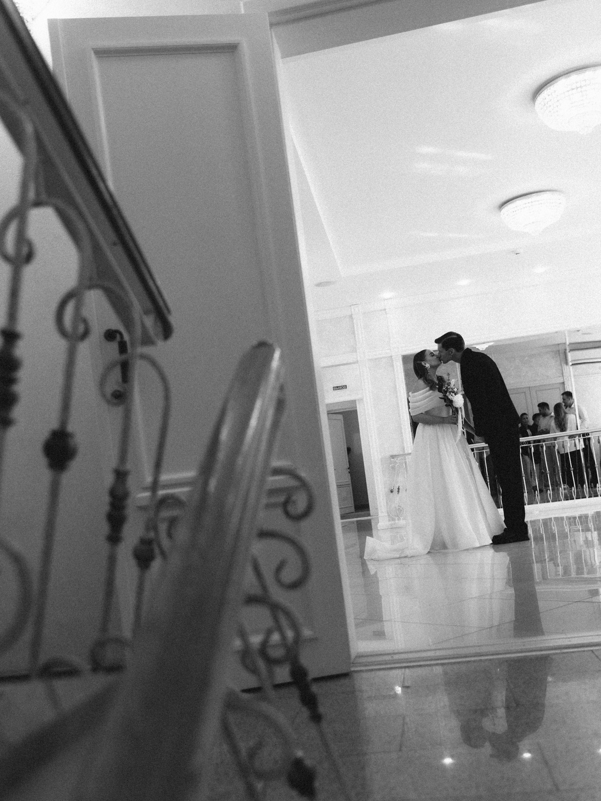 Макс и Катя (загс + прогулка). Свадебные фотографы в Гомеле и Минске Сергей и Анастасия Фещенок