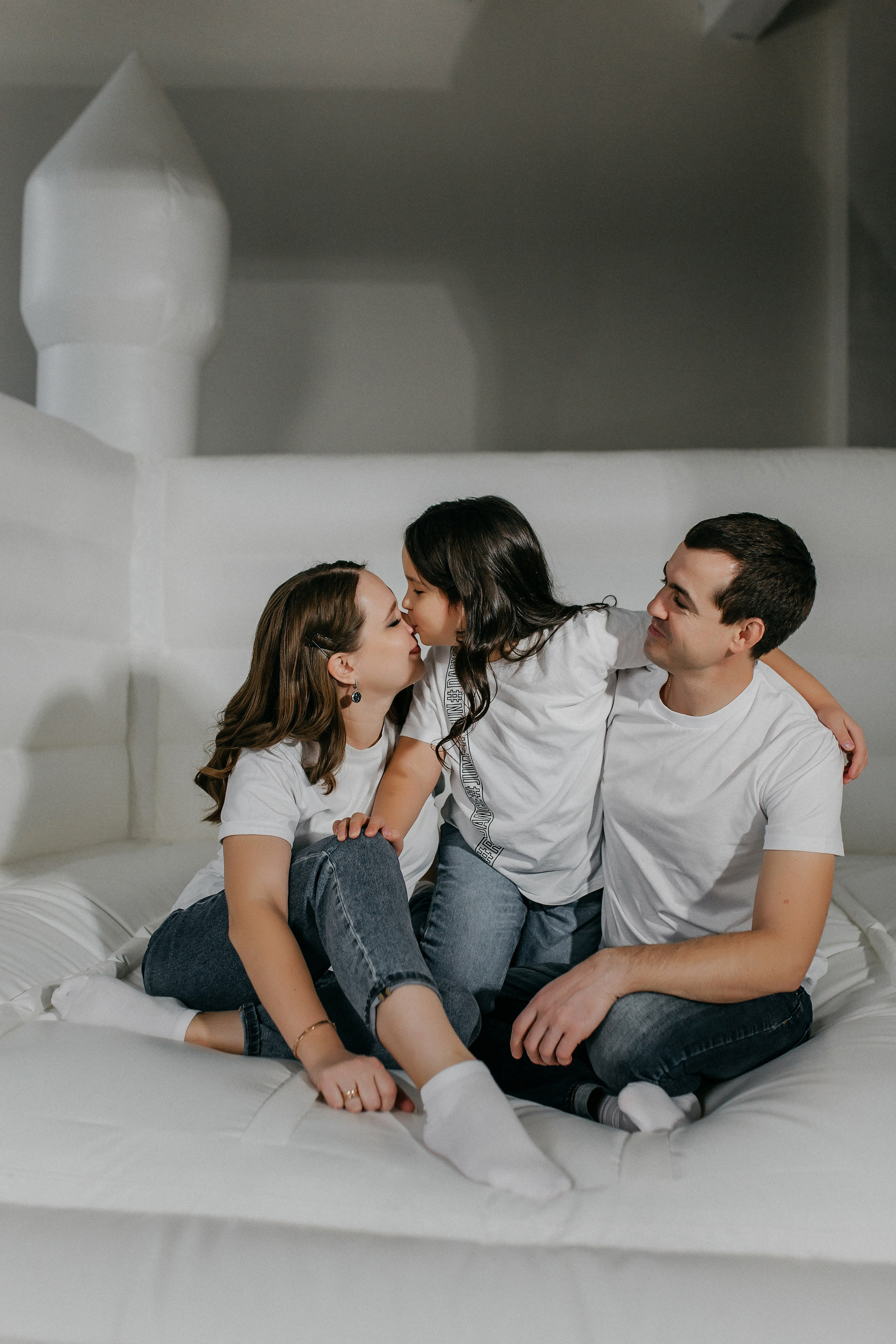 Семейная фотосессия. Студия. Kirinatanya.ru