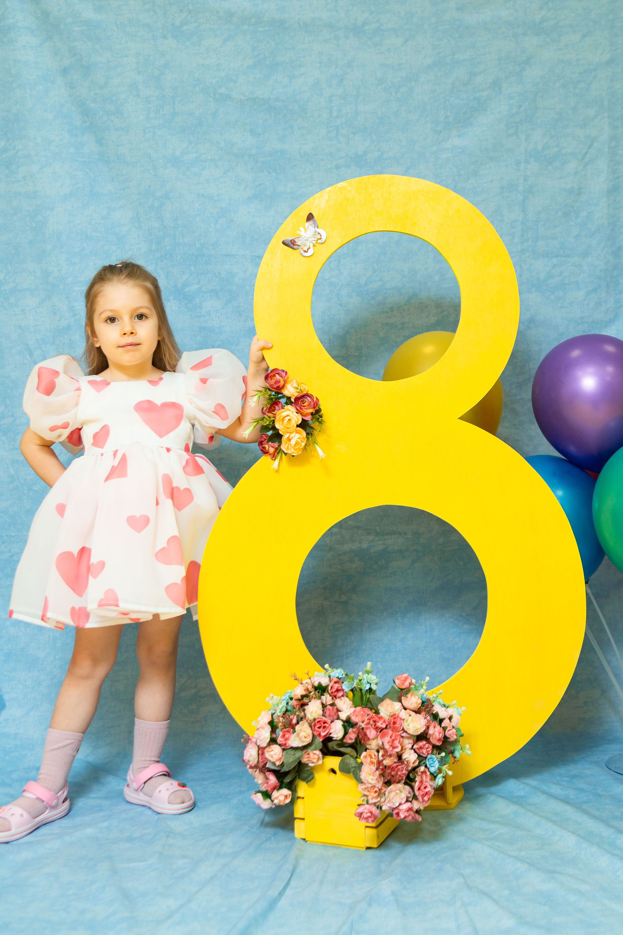 Детские фотопроекты. «ФотоЛерия» ФОТОГРАФ ВЫПУСКНЫЕ АЛЬБОМЫ