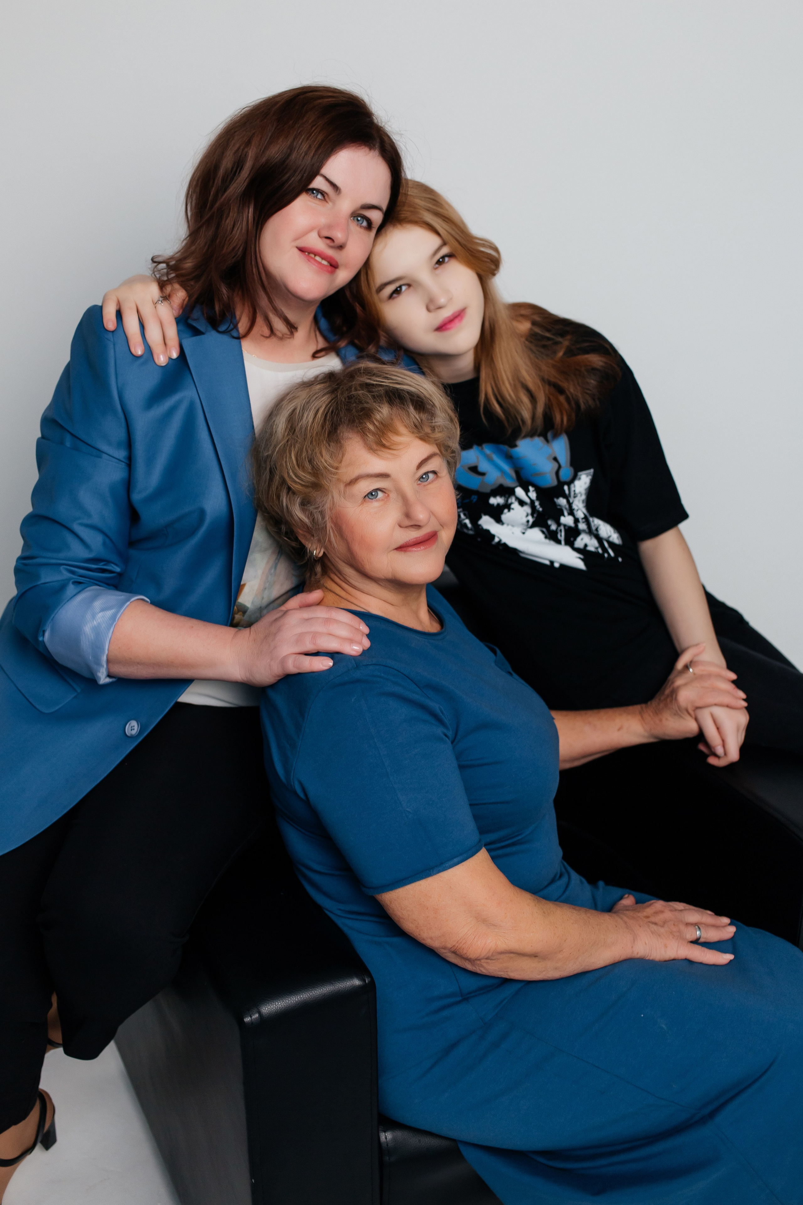 Надежда семейная фотосессия ретушь. Женский фотограф в Оренбурге Ирина Заводчикова