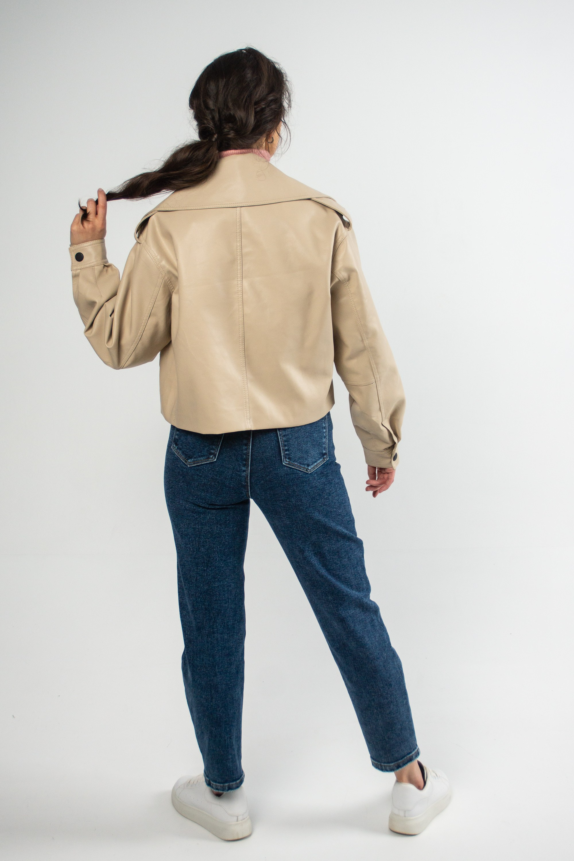 Студия (съемка для маркетплейса). Разноплановый фотограф в Москве