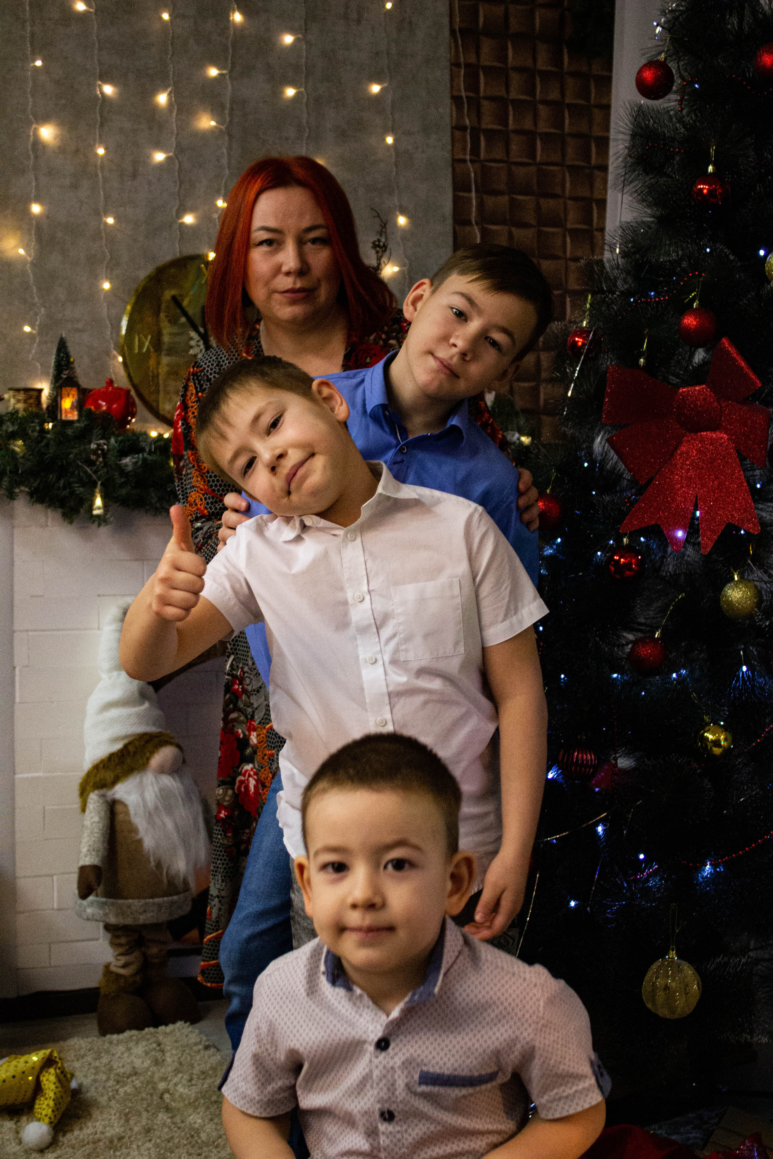 Олеся, Савелий, Кирилл, Роман (Новогодняя фотосессия). «Матрица»