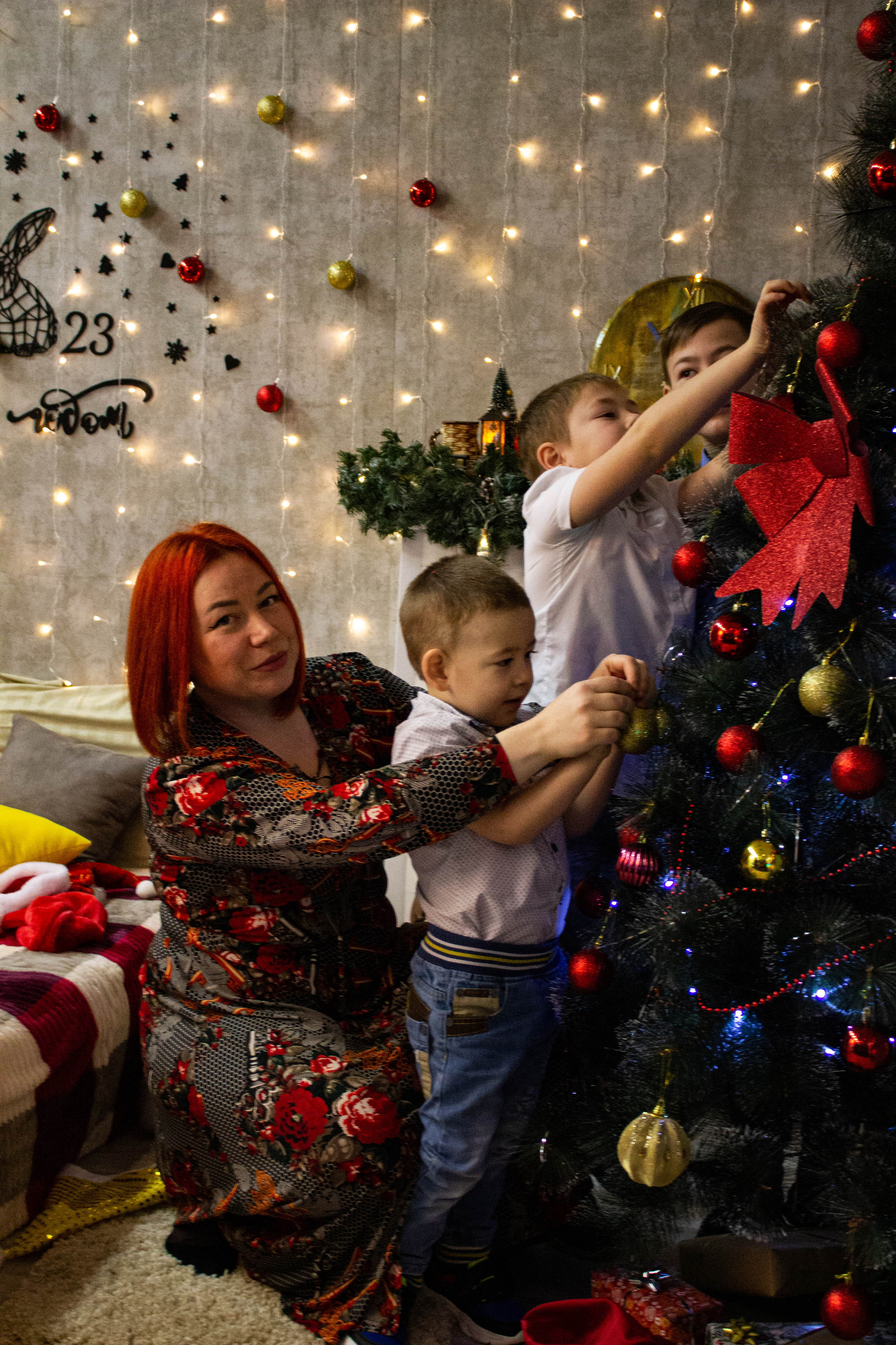 Олеся, Савелий, Кирилл, Роман (Новогодняя фотосессия). «Матрица»