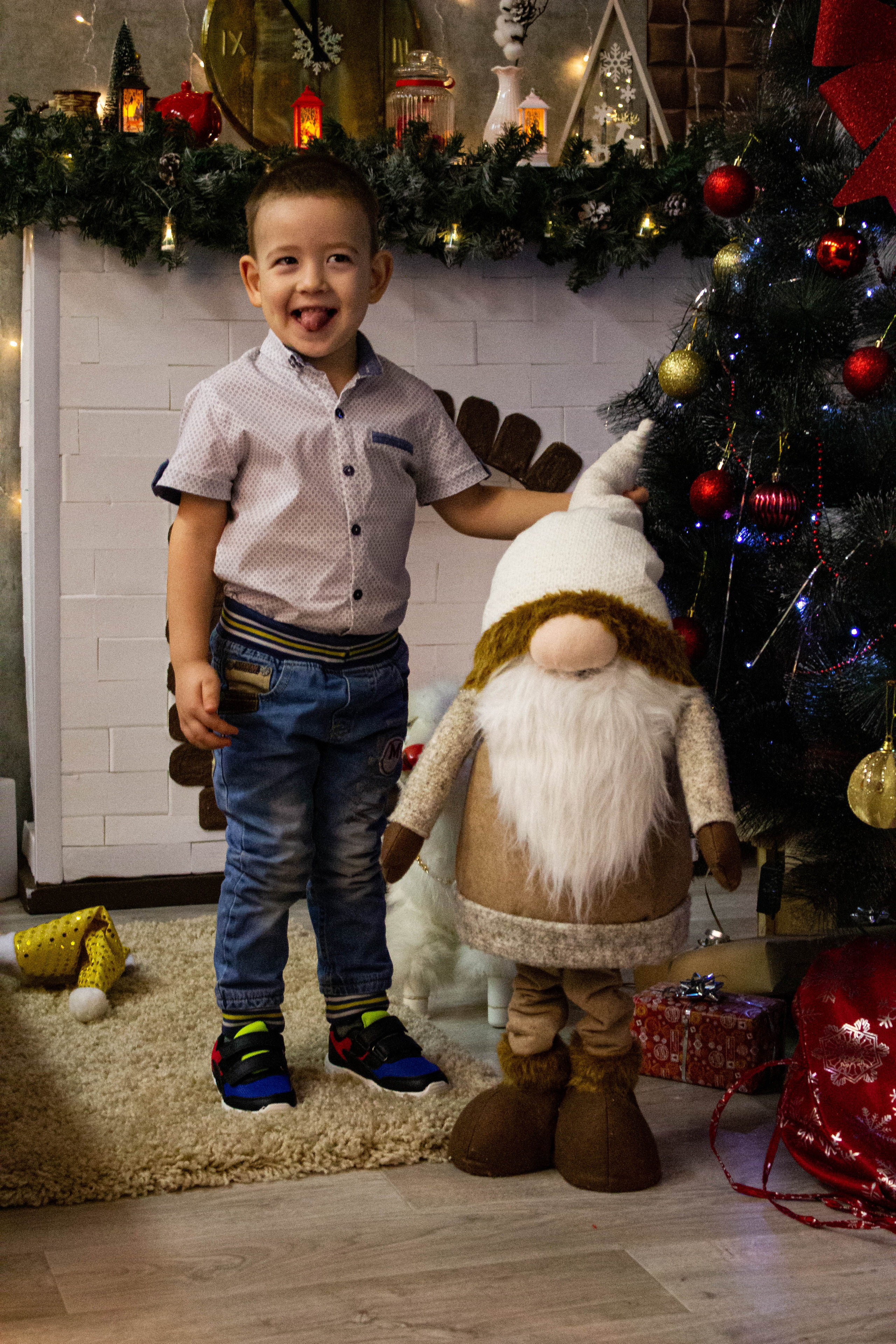 Олеся, Савелий, Кирилл, Роман (Новогодняя фотосессия). «Матрица»