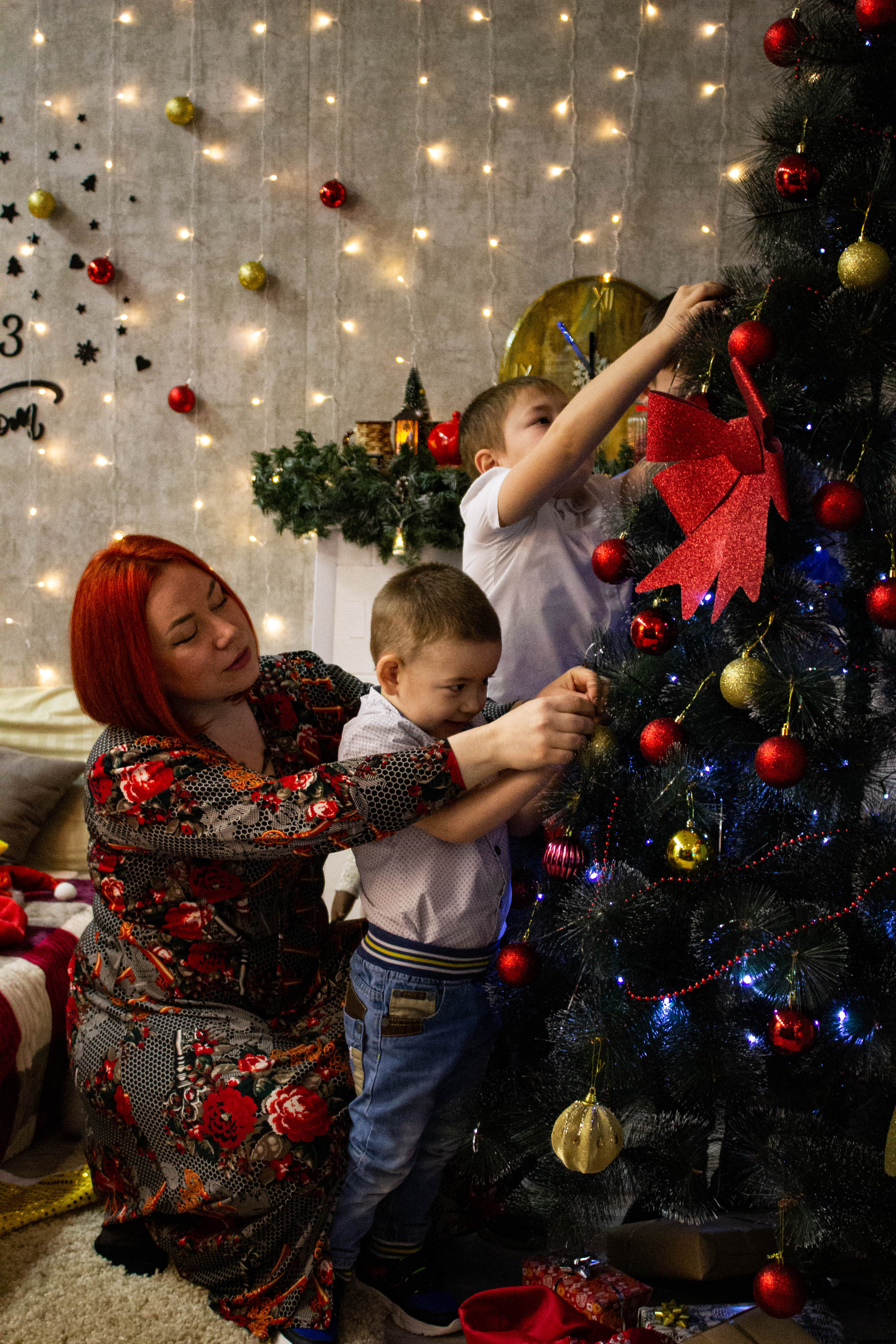 Олеся, Савелий, Кирилл, Роман (Новогодняя фотосессия). «Матрица»