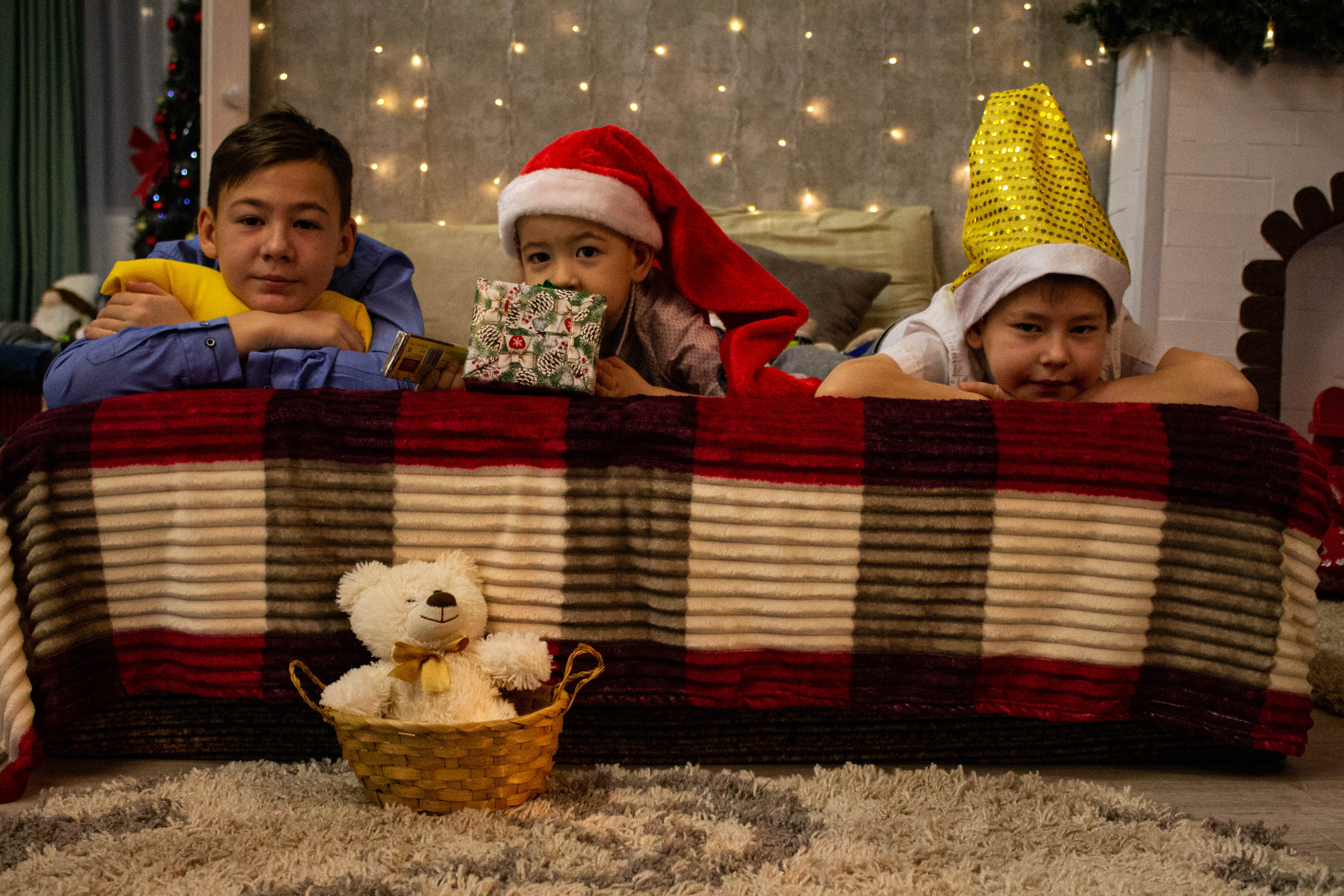 Олеся, Савелий, Кирилл, Роман (Новогодняя фотосессия). «Матрица»