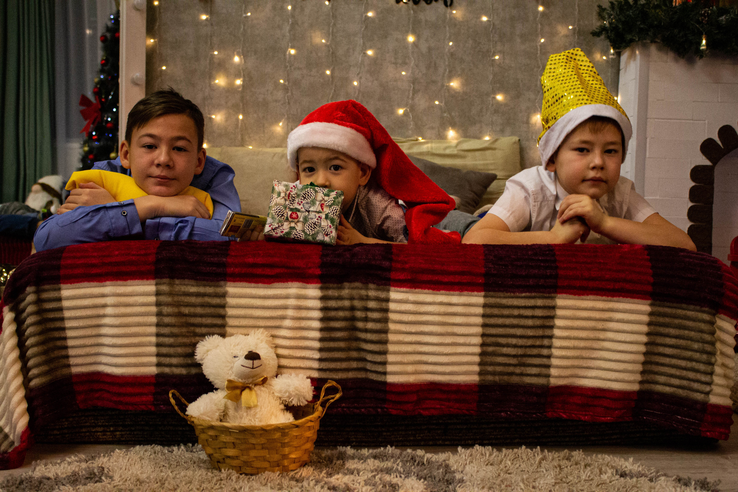 Олеся, Савелий, Кирилл, Роман (Новогодняя фотосессия). «Матрица»