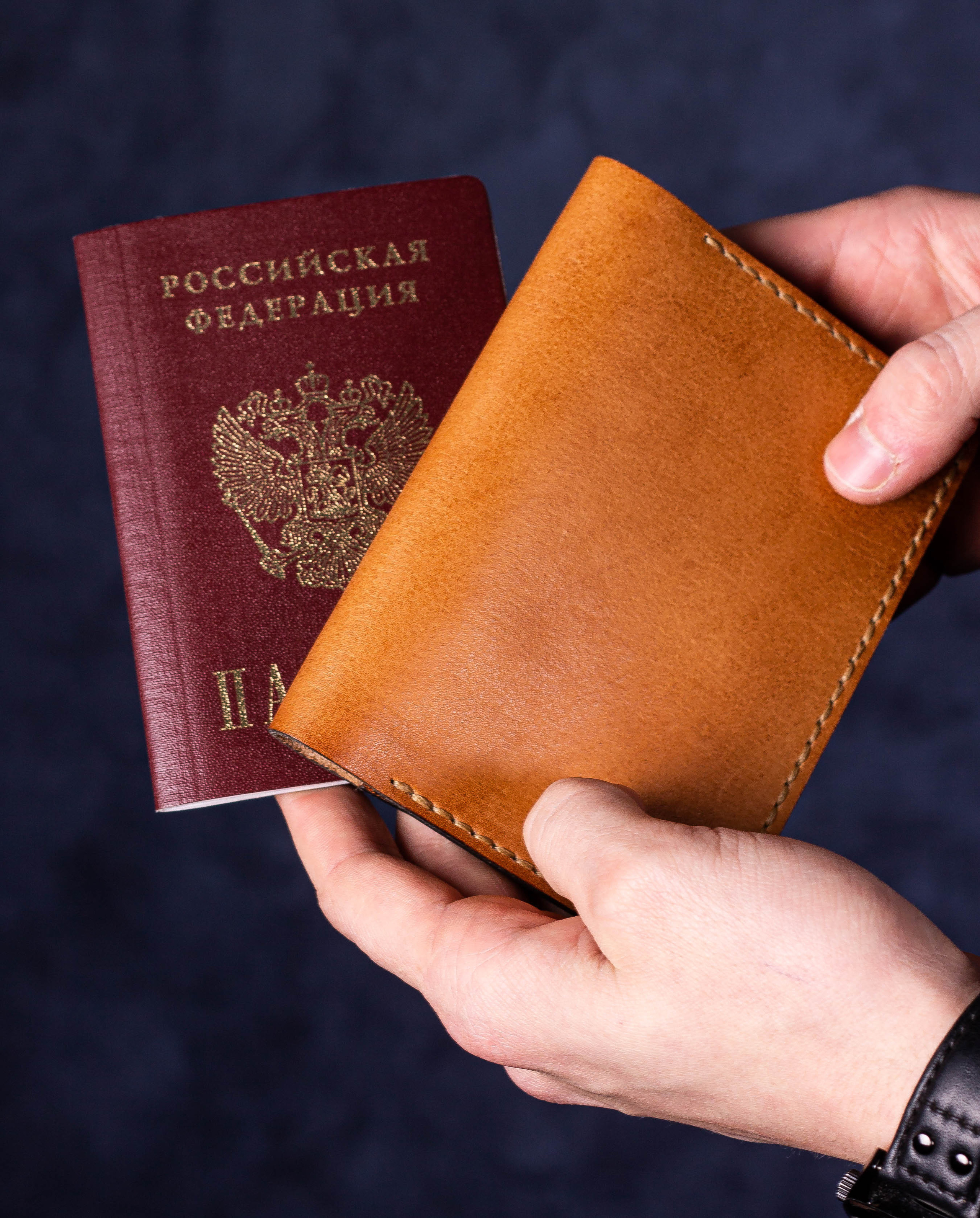 Изделия из натуральной кожи «Отец и сын». «Матрица»