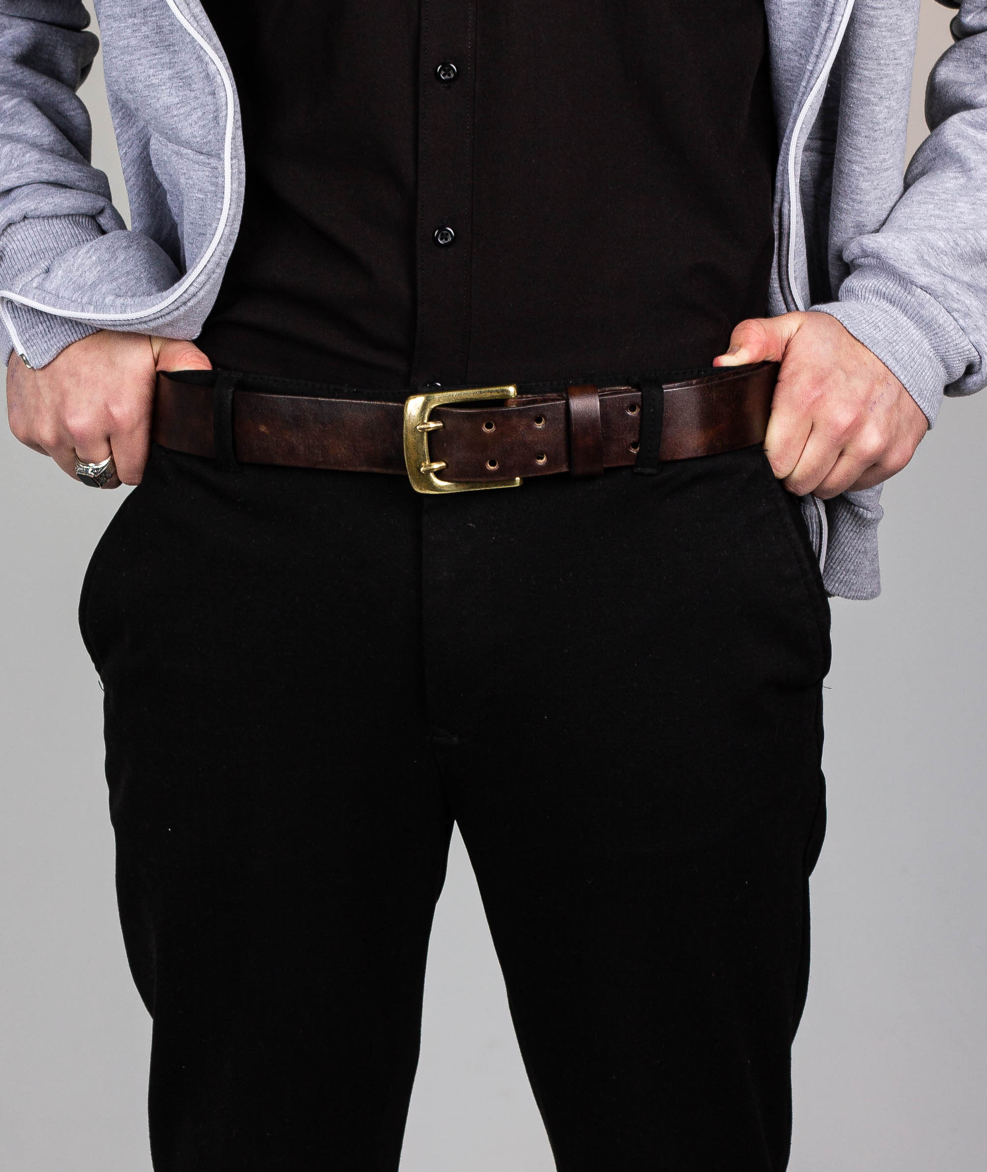 Изделия из натуральной кожи «Отец и сын». «Матрица»