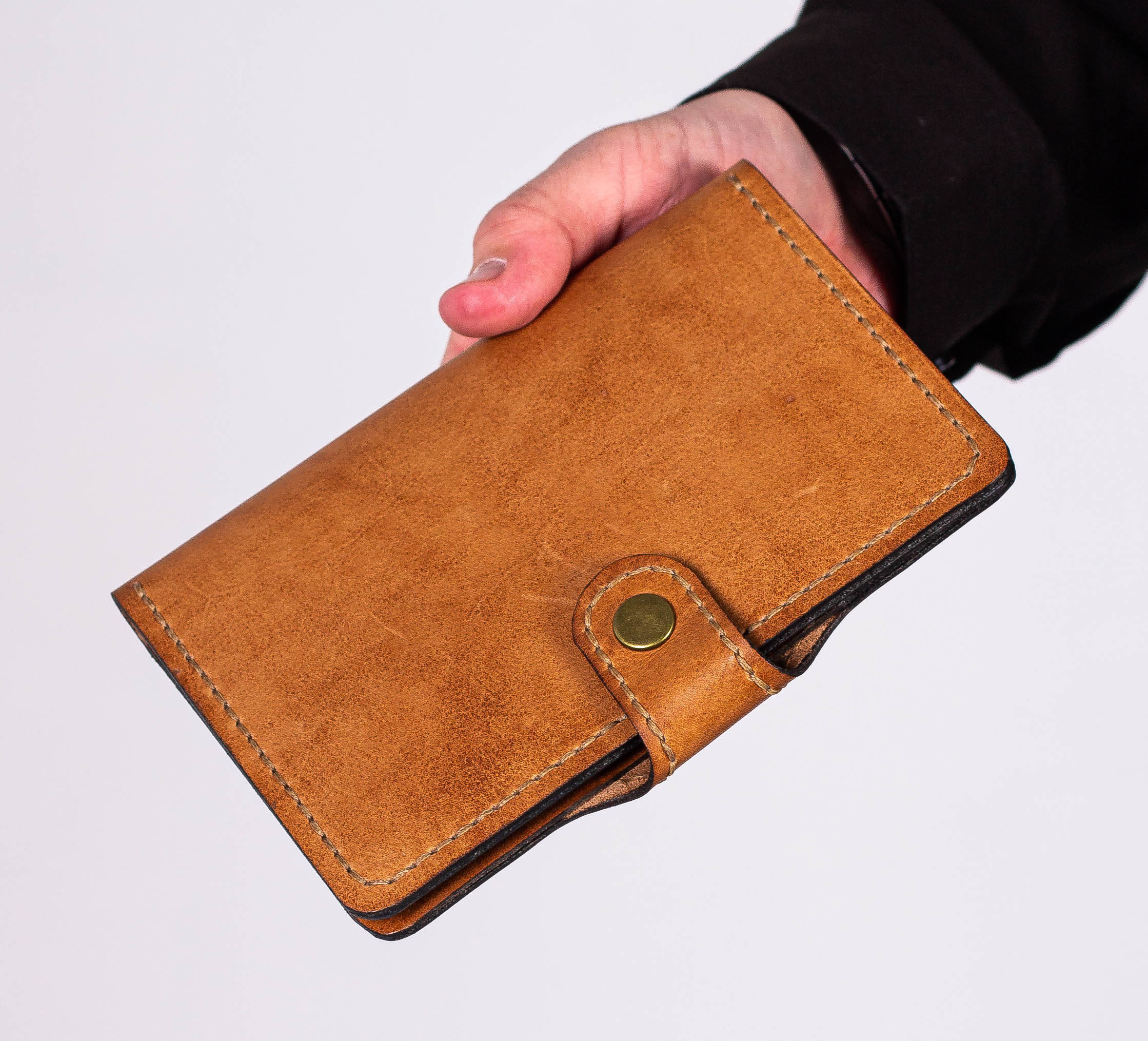 Изделия из натуральной кожи «Отец и сын». «Матрица»