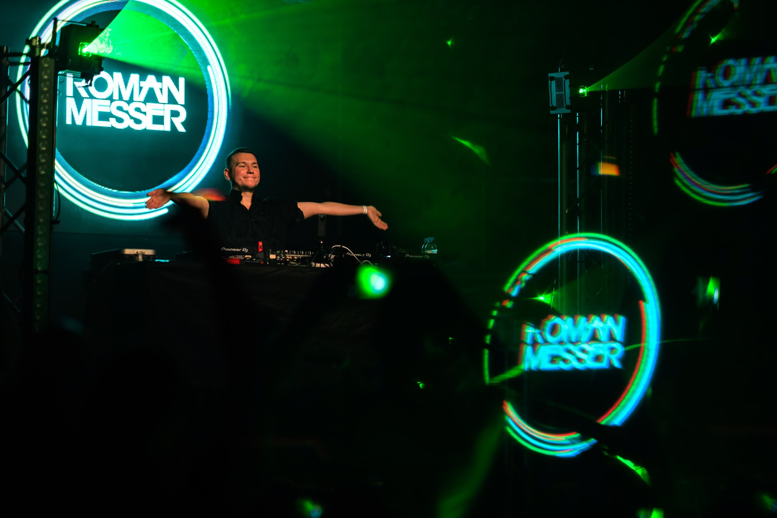 06.09.25 Suanda. Репортажный фотограф Екатеринбург | Яркий, качественный репортаж | Концерты, клубы, репортаж, праздники, корпоративы