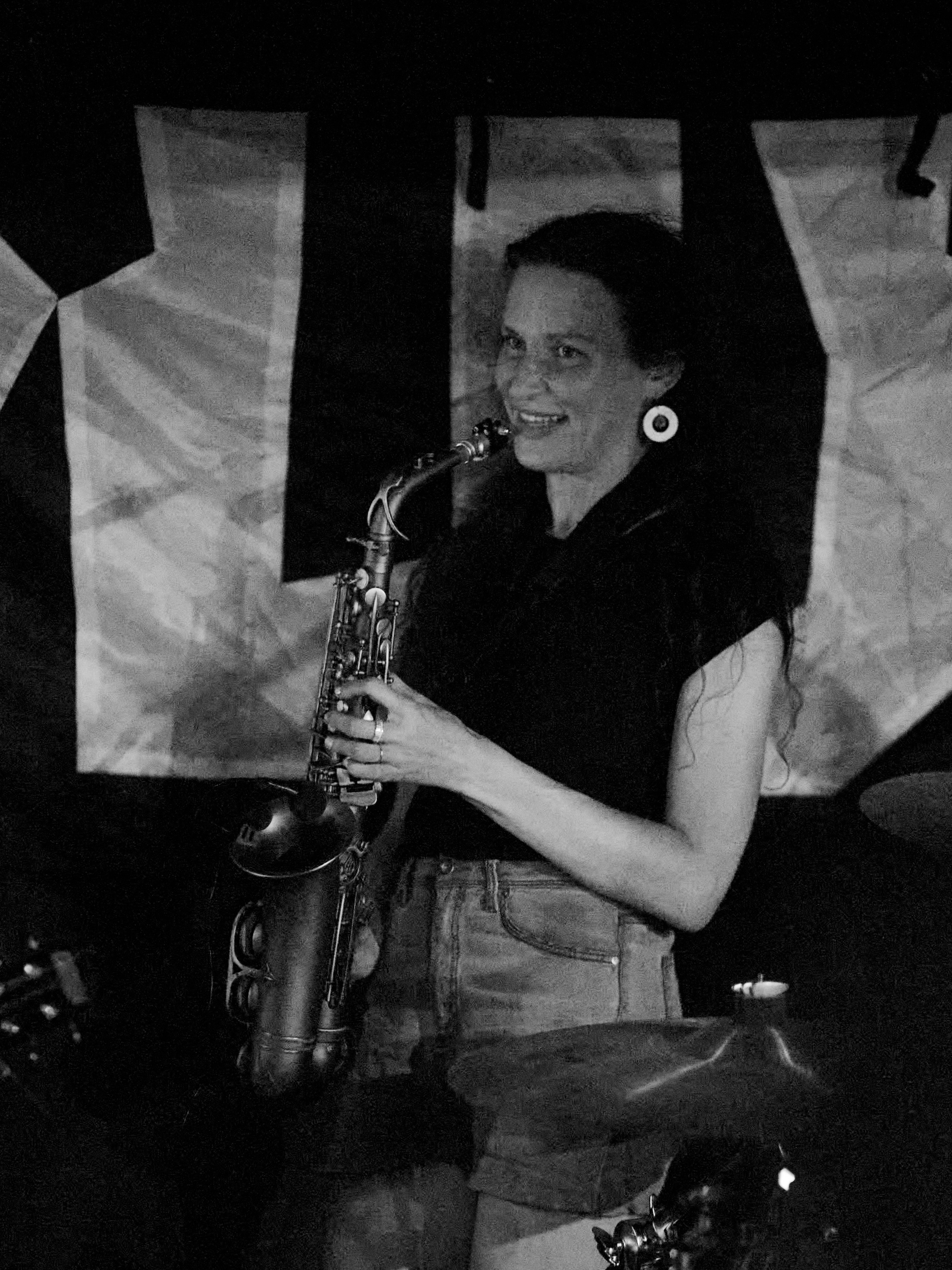 Plush Fish / ВЕЛИКОЕСЧАСТЬЕ / Мятный Крикет. Фотограф Юлия Маринина