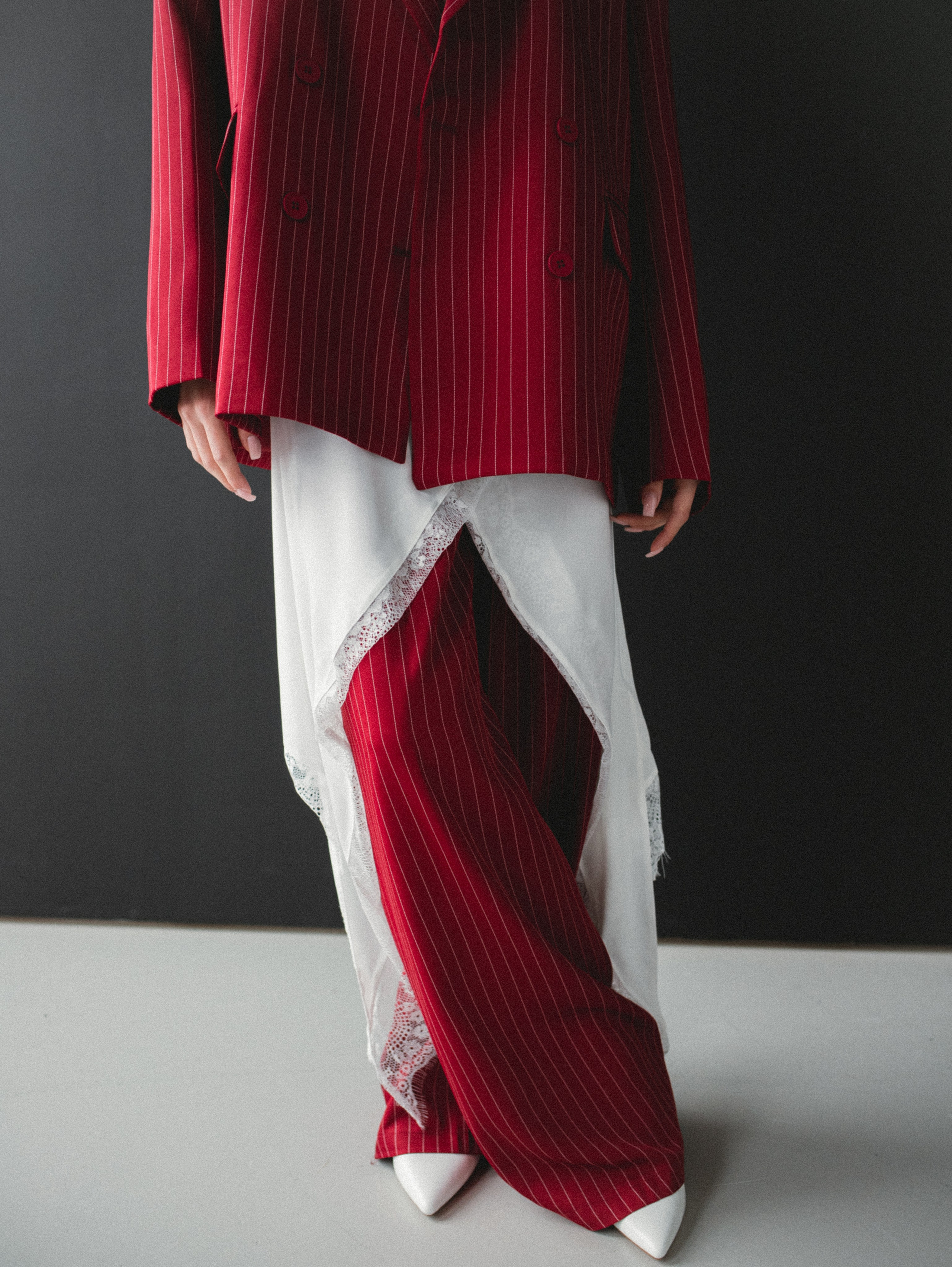 Модельная школа Khanova. Фотограф в Москве и Сургуте Алла Лесовая. Снимаю каталог для брендов и индивидуальные портреты для людей