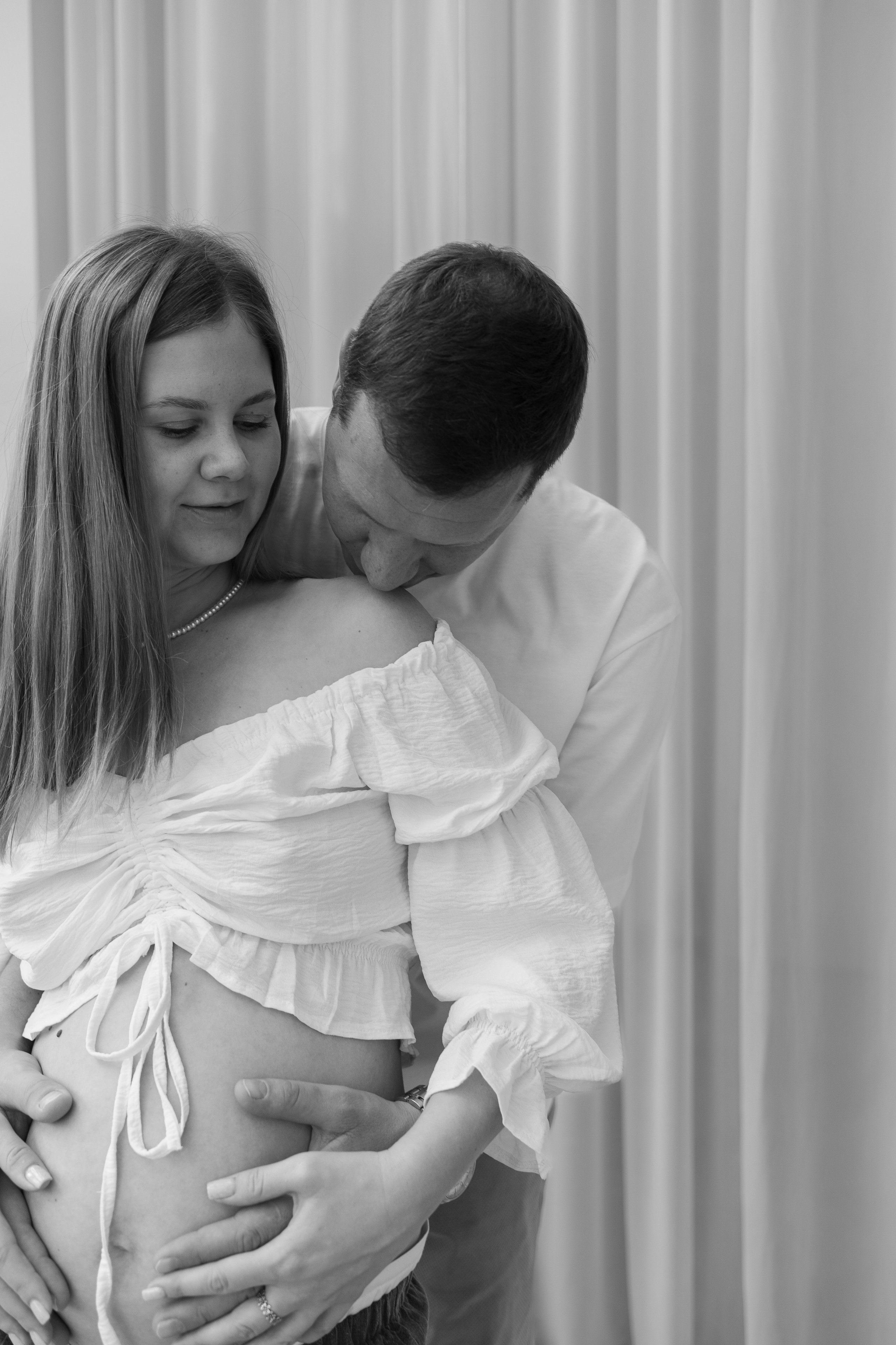 Фотосессия беременности, фотосессия беременности в Москве, фотограф беременных Москва, фотограф беременных, фотосессия беременности в студии, фотосессия беременности в студии Москва, фотосессия в положении, фотосессия в ожидании, фотосессия в ожидании чуда, семейная фотосессия беременности, фотосессия беременности с мужем, фотосессия беременности с мужем Москва