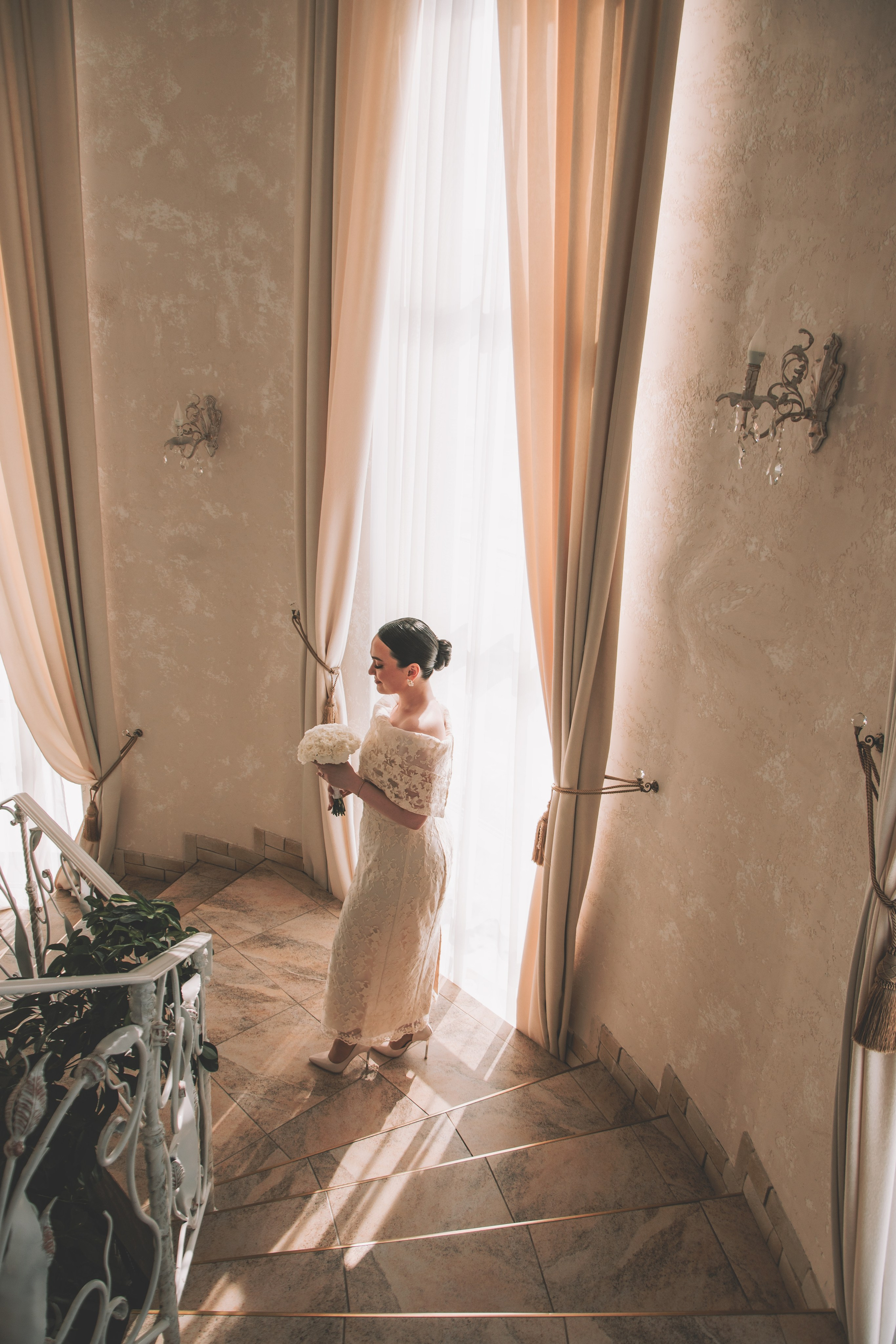 26.04.2025 (Фотосессия, роспись в Онии + фото с банкета). Семейный и свадебный фотограф Губкинский и Ставрополь