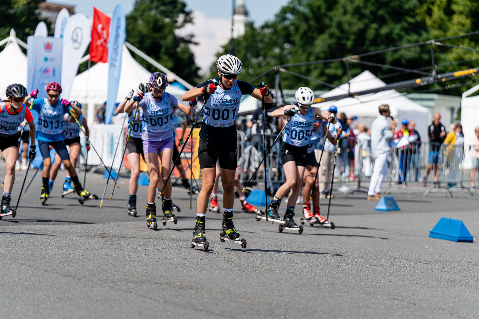 Спринт на Дворцовой. Спортивный и репортажный фотограф Артём Редкий | Санкт-Петербург