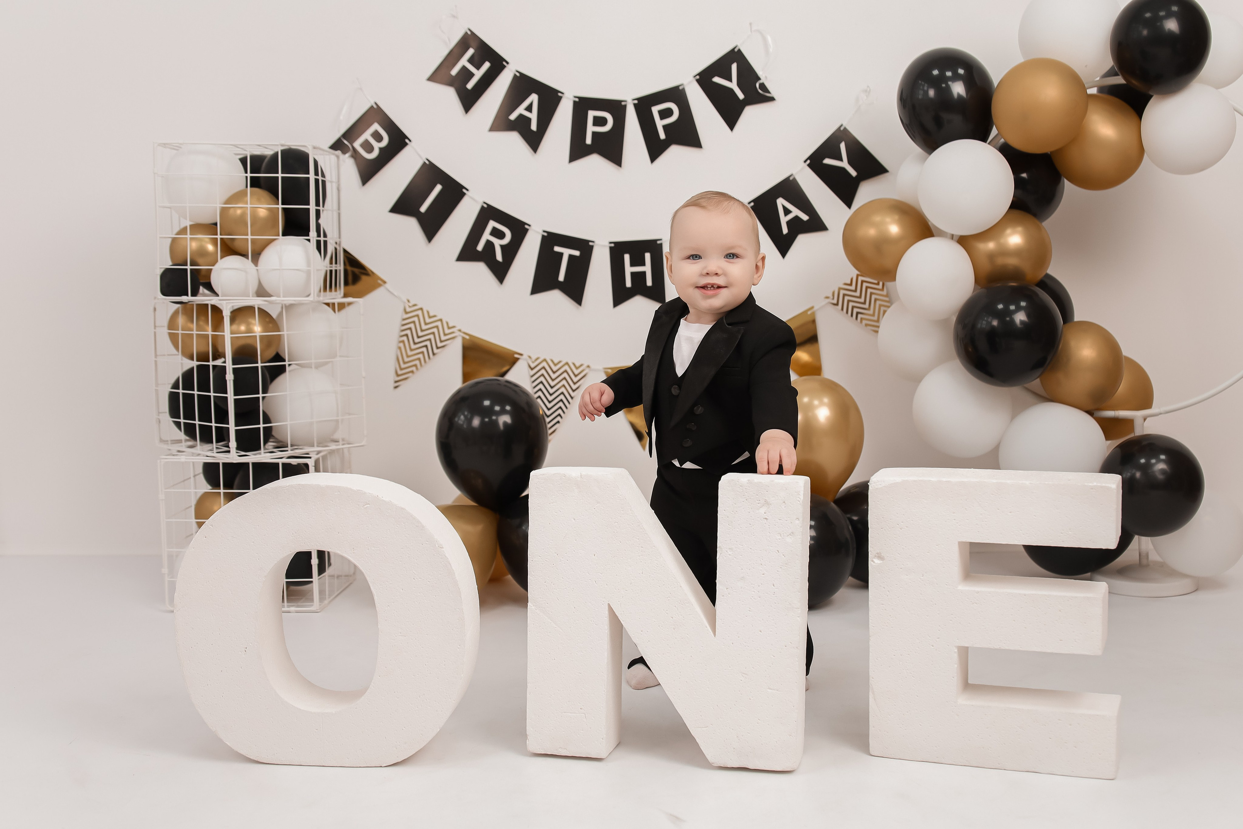 1й Годик Артёма. Детский и Семейный фотограф в Санкт-Петербурге. Детская Фотостудия «FAMILY STORY»