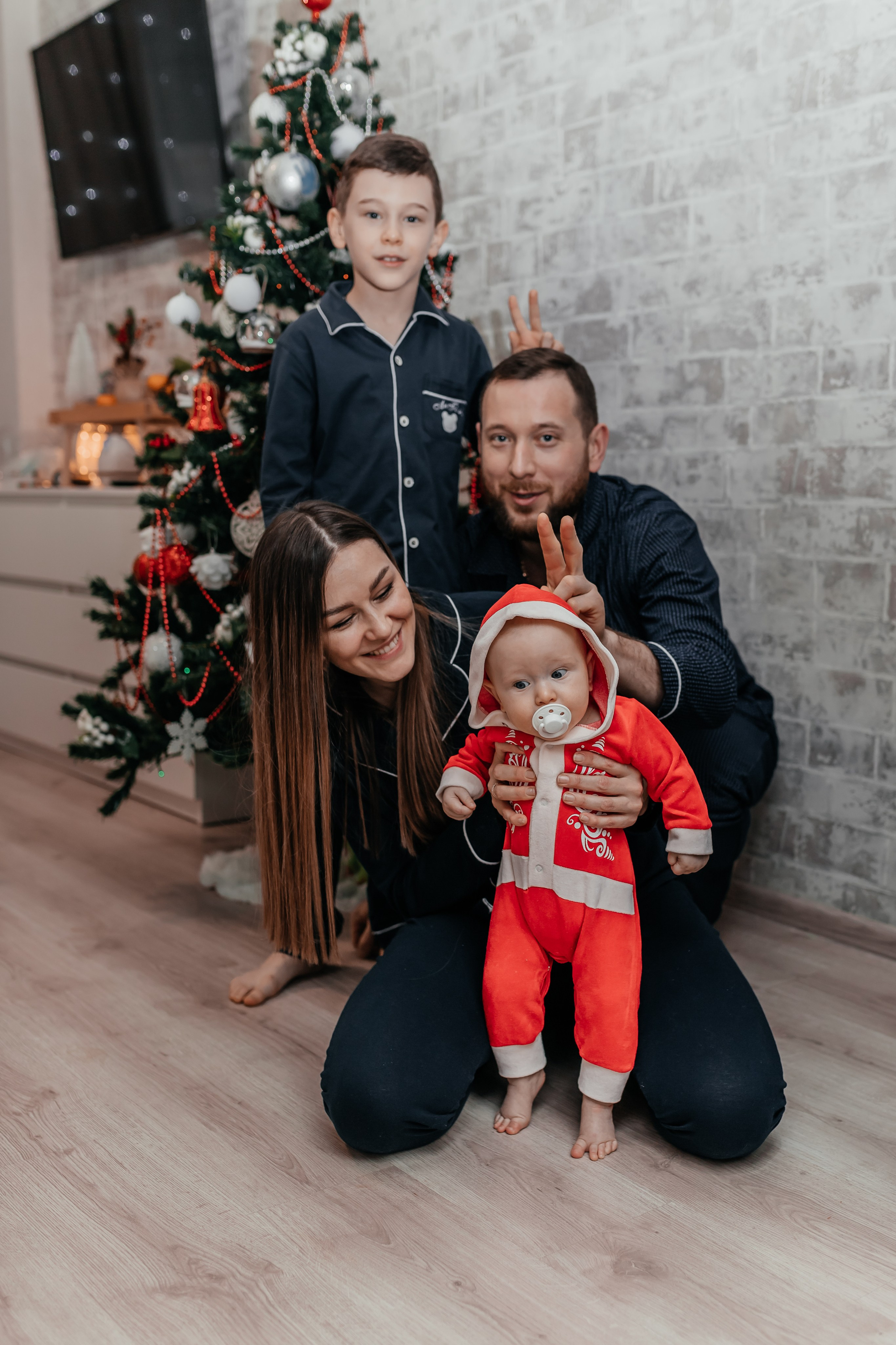 Саша, Кристина, Богдан, Степа. Семейный и домашний фотограф в Москве и МО Королева Валерия