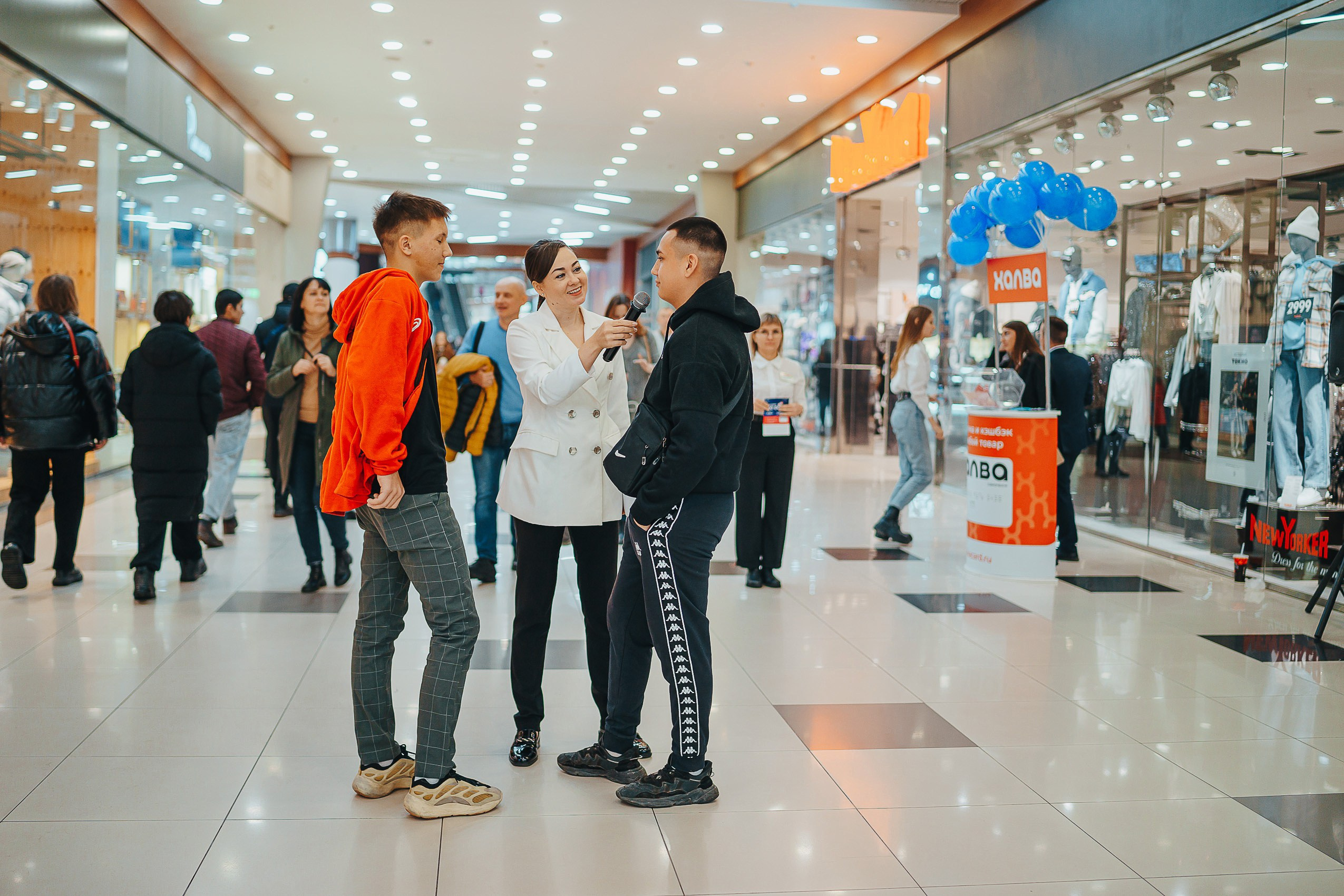 Совкомбанк Халва промо. Репортажный (Event) фотограф в Барнауле | Даниил Маркин | Качество и вайб
