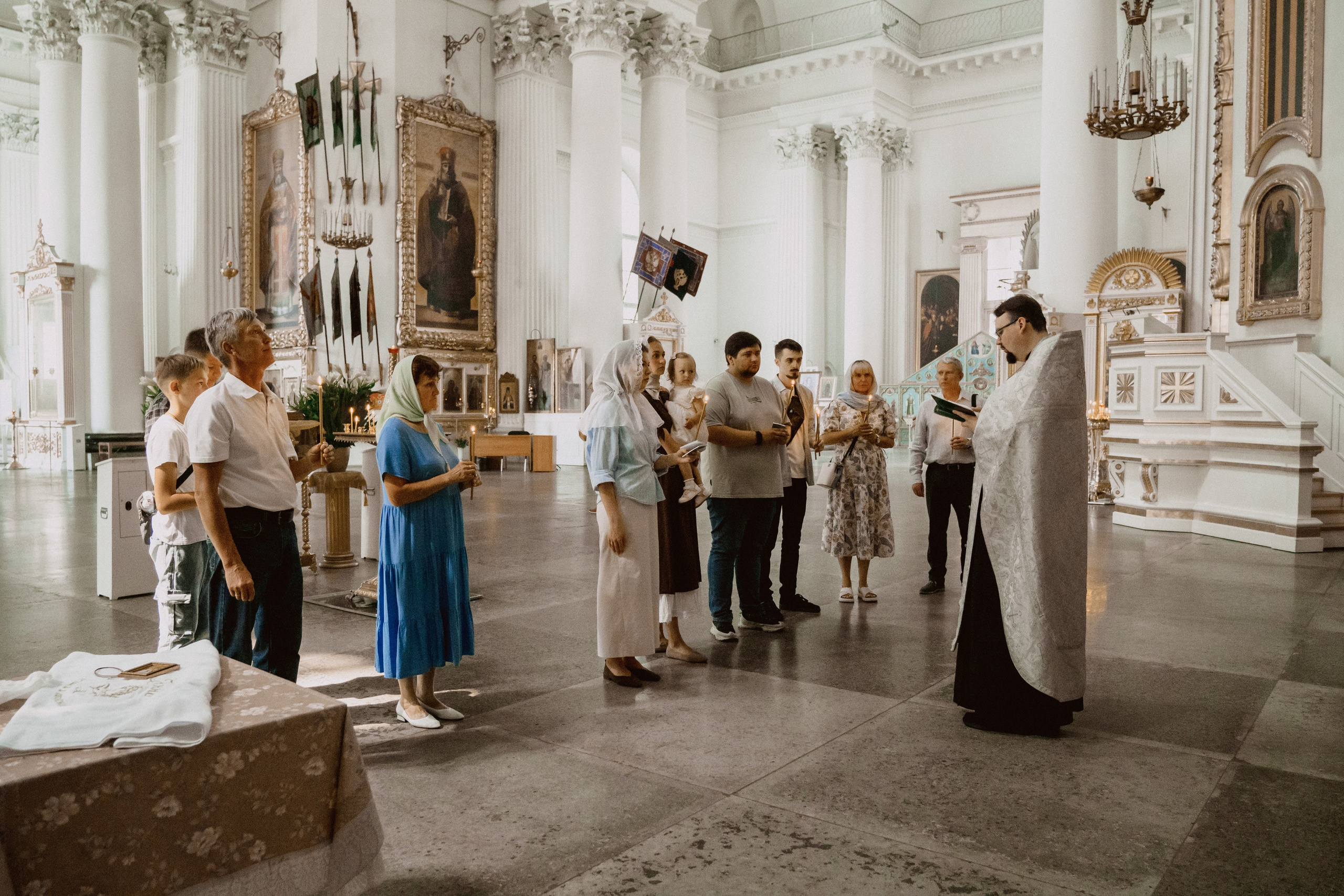 Крещение в Троице-Измайловском соборе. Семейный фотограф и видеограф Алёна Ким