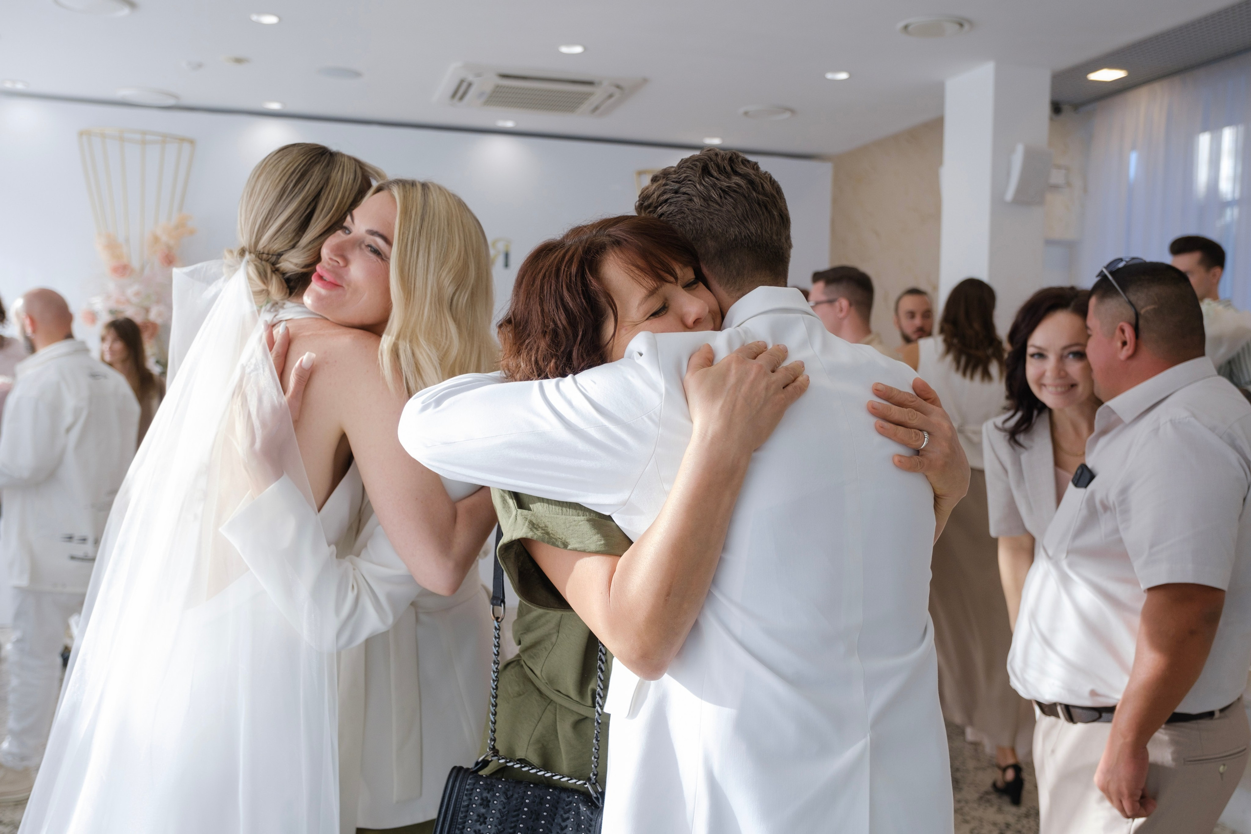 Alexander Alina. Wedding photographer