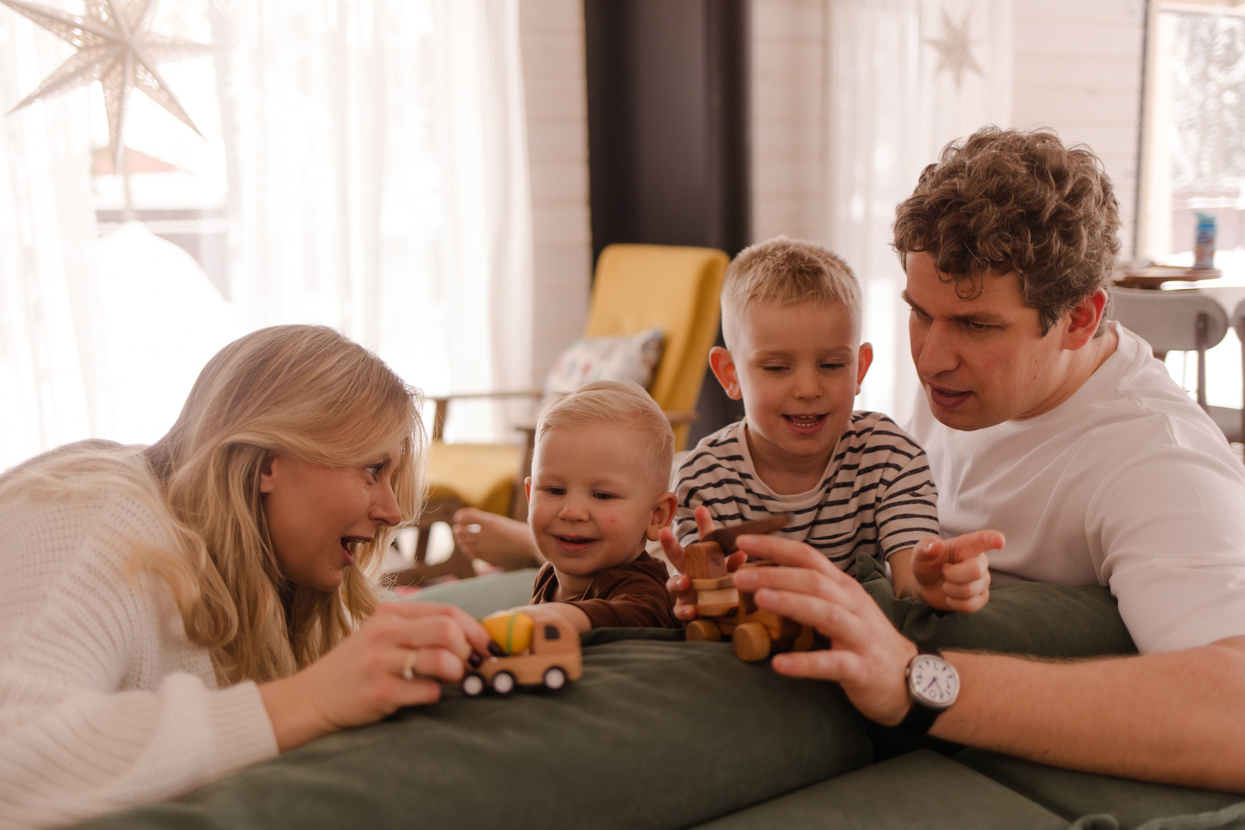 Акрам Ульяна и мальчишки. Фотграф в Москве Кузьмина Мария