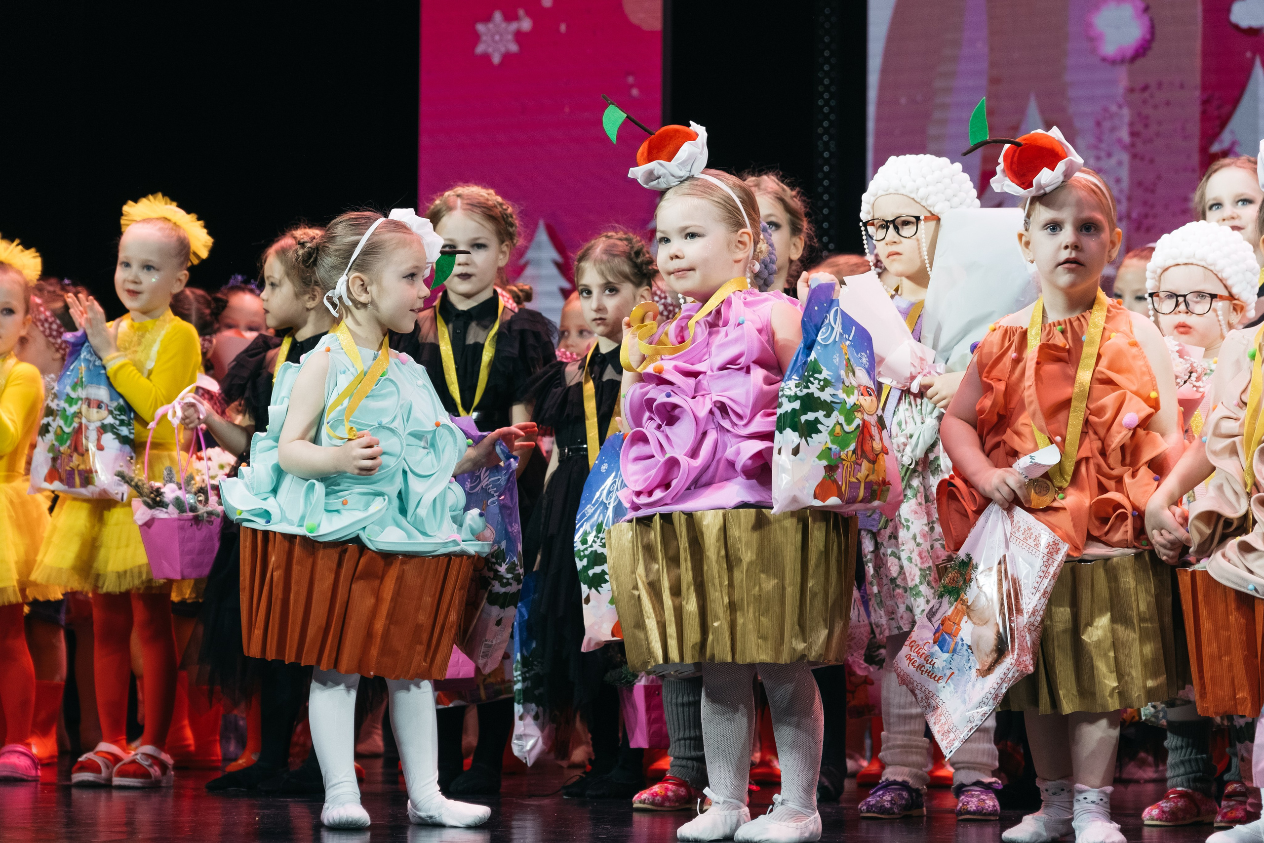 СурГУ 23.12.23. Репортажный и свадебный фотограф в Сургуте