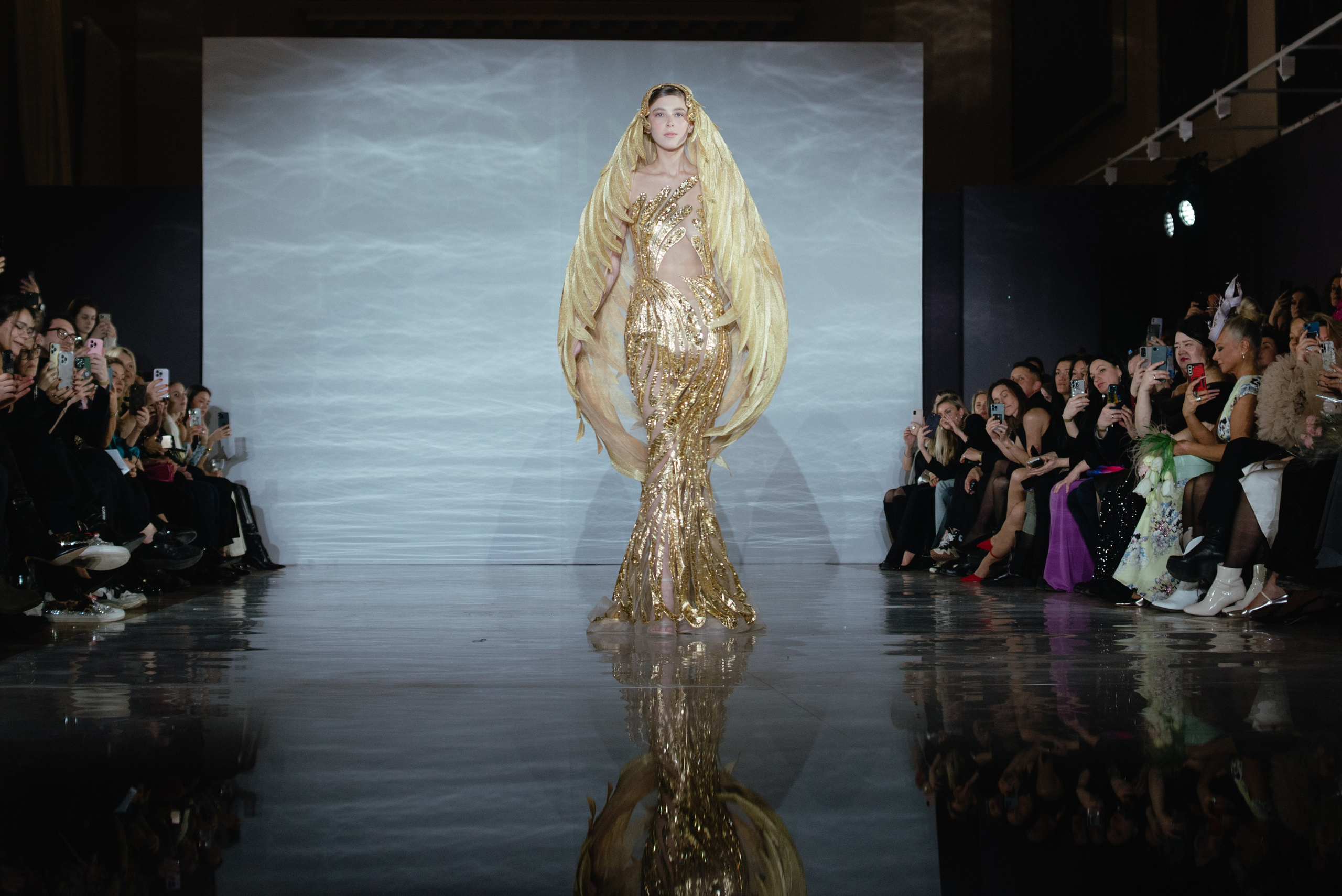 PODIUM SEASONS 2024 • YANINA. Фотограф Элина Брусенцева