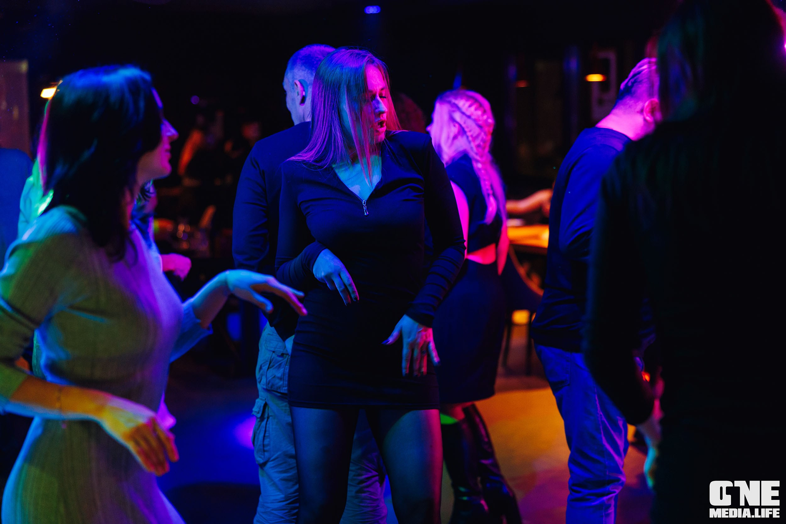 Фоторепортаж из бара Баррэ. One Media Life: фоторепортажи, фотоотчеты с мероприятий и заведений