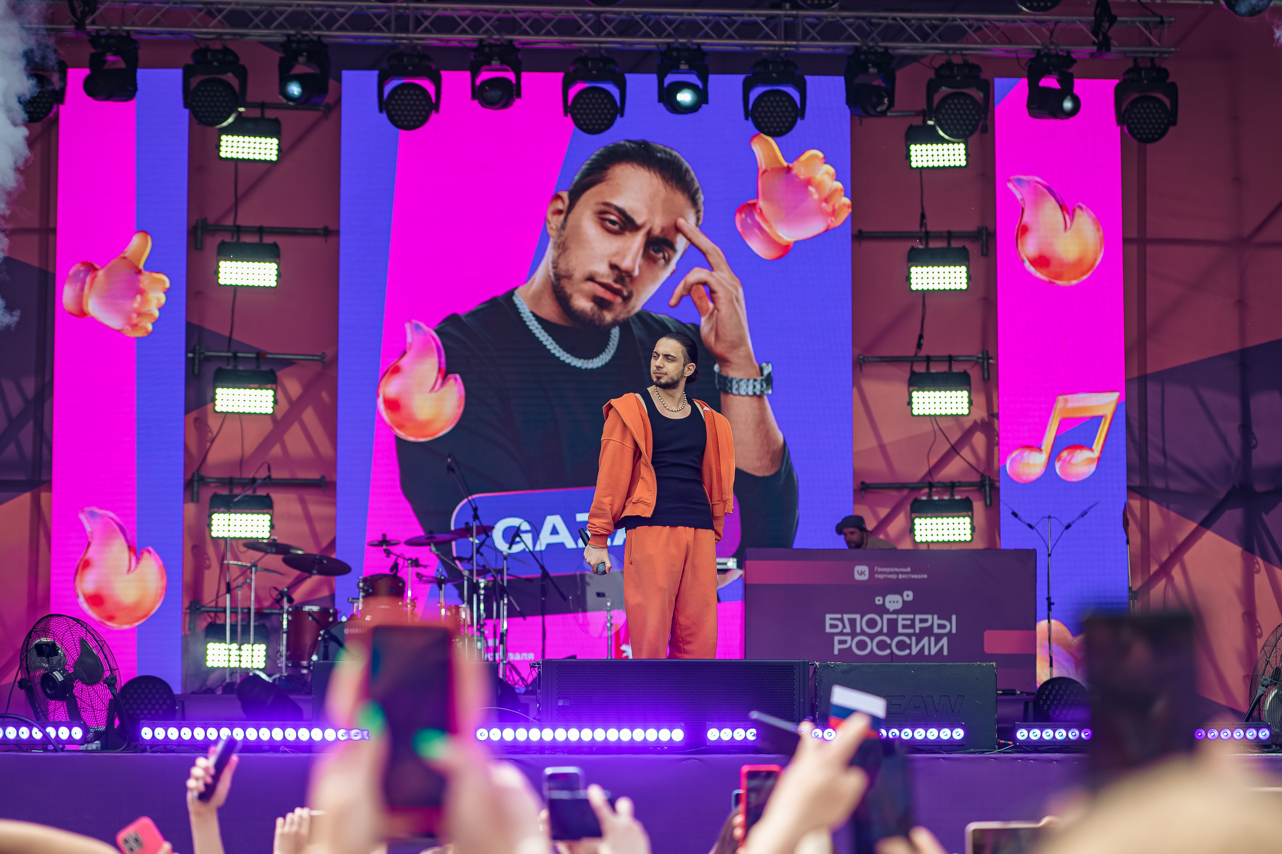 Блогеры России. Фотограф Антон Малыхин