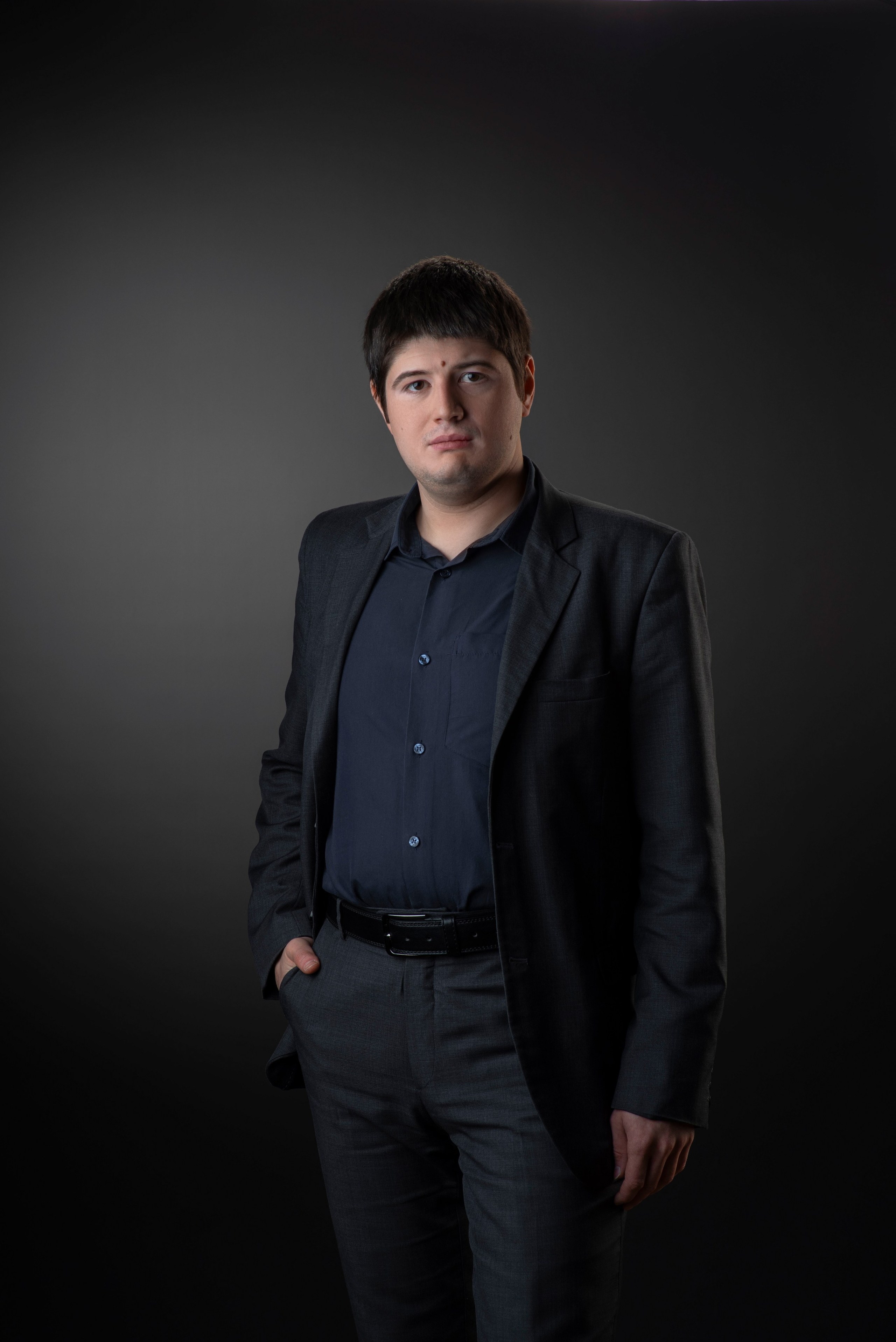 БИЗНЕС-ПОРТРЕТЫ ДЛЯ ИИМО