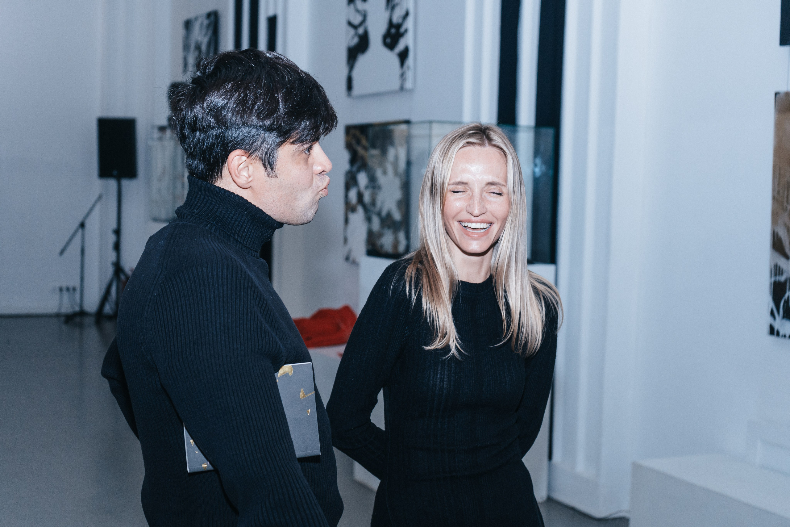 Выставка Юрия Литарова. Всё рождается. Всё продолжается. Портретный фотограф Нижний Новгород