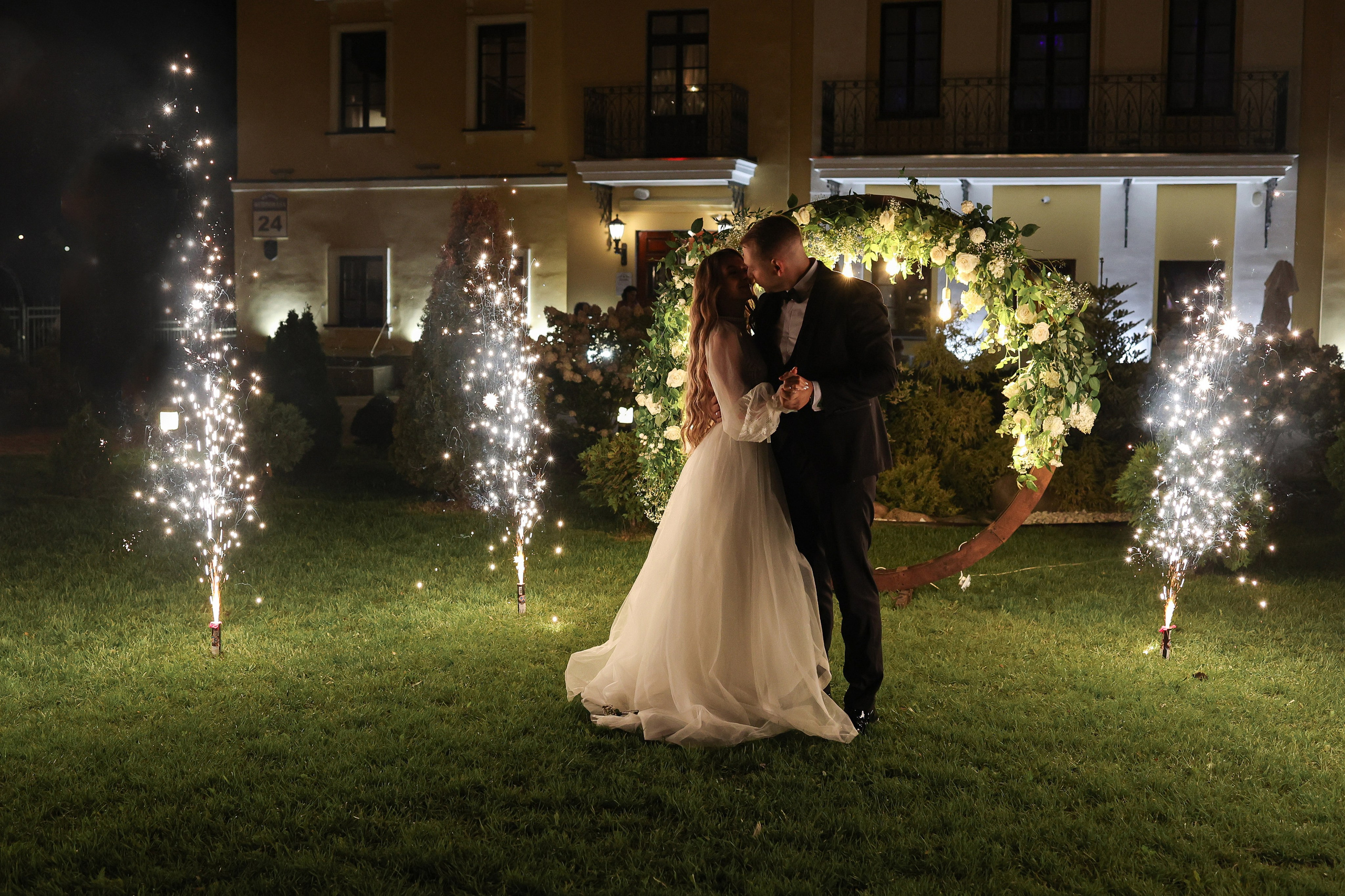 Олег и Мария. Свадебные фотограф и видеограф в Минске Голдосовы Марина и Вадим