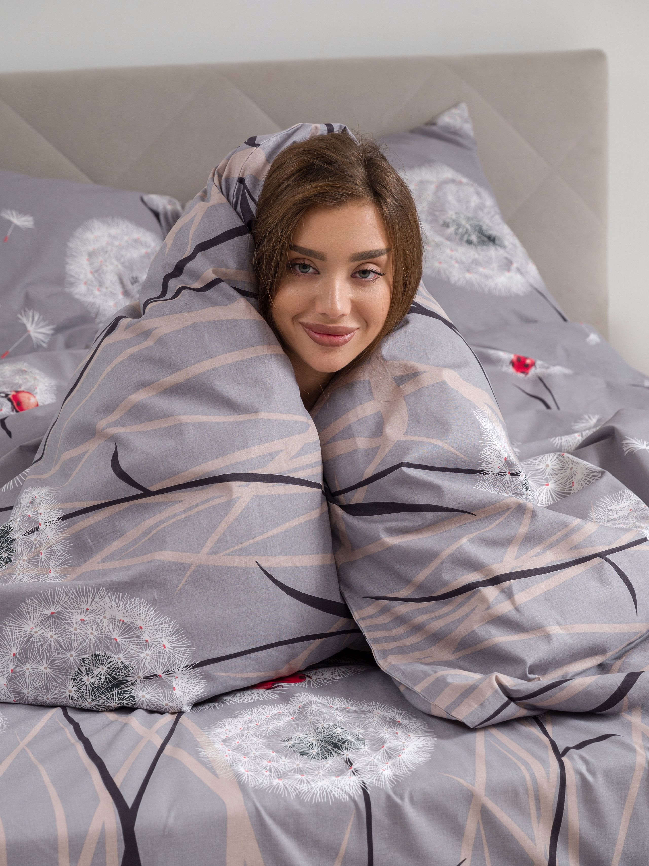 Съемка в студии «Изюм». Фотограф для маркетплейсов в г. Иваново Клещенок Юлия