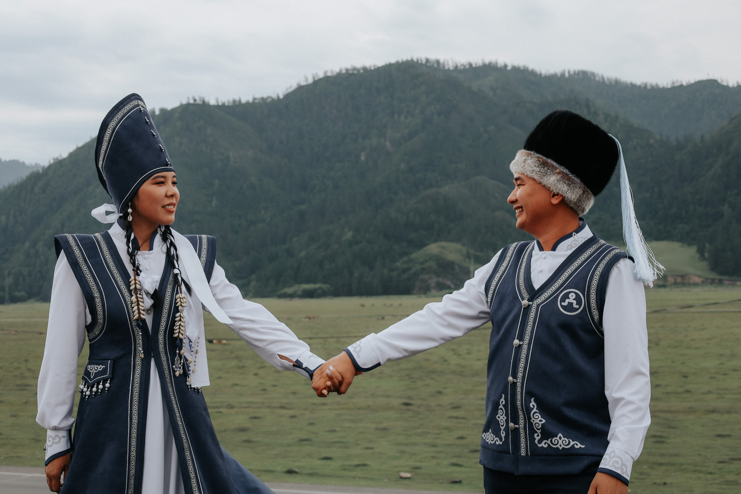 Байнур и Саша (Алтай той). Фотограф Горный Алтай