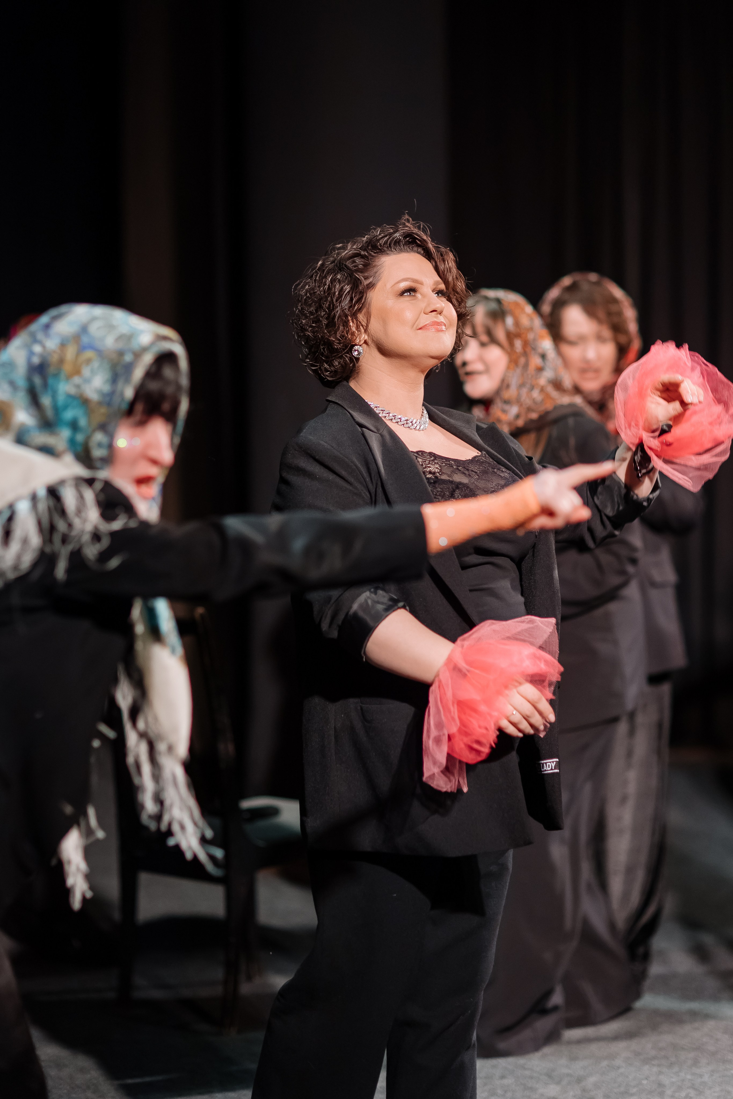 Спектакль. Свадебный фотограф