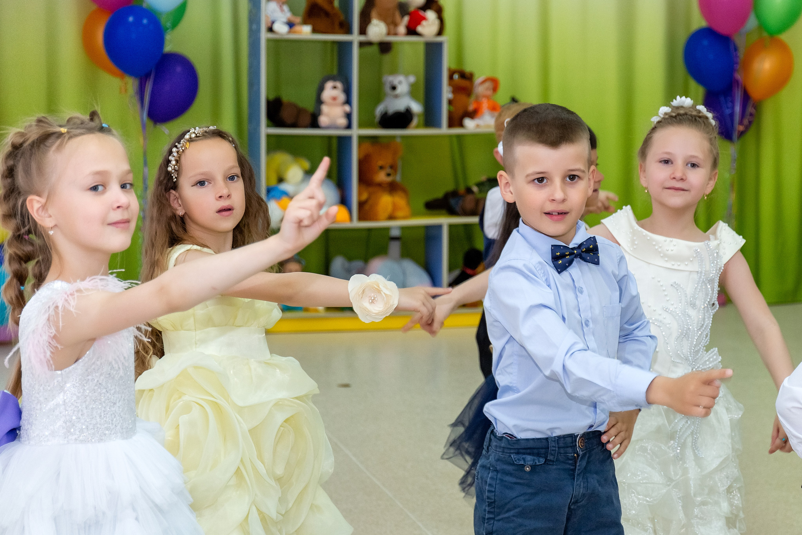 Выпускной. Детский сад «Тигрёнок». Стильный выпускной альбом Владивосток фотограф Вероника Мигачева
