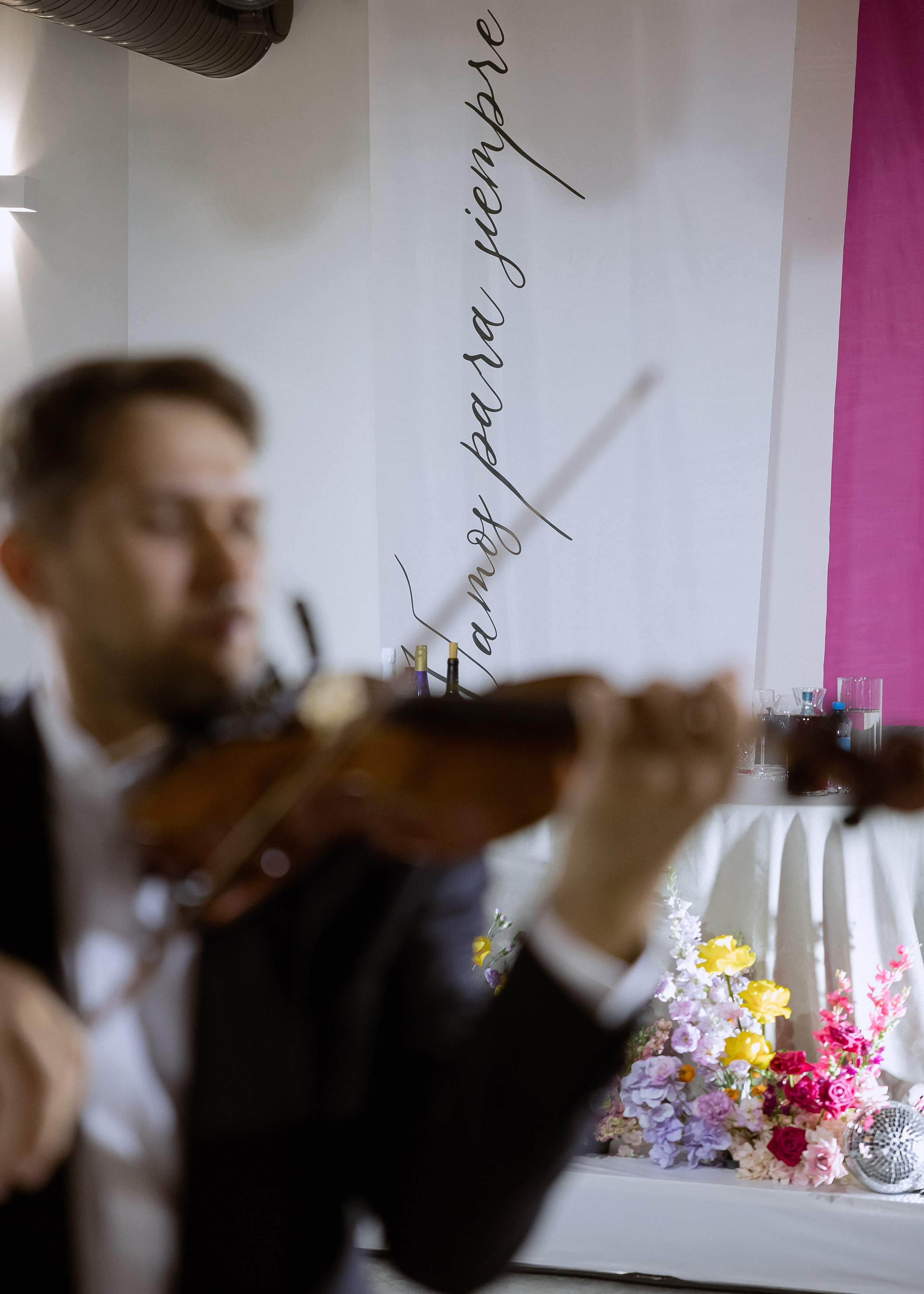 Дмитрий и Алита. Фотограф Эмиль Исякаев