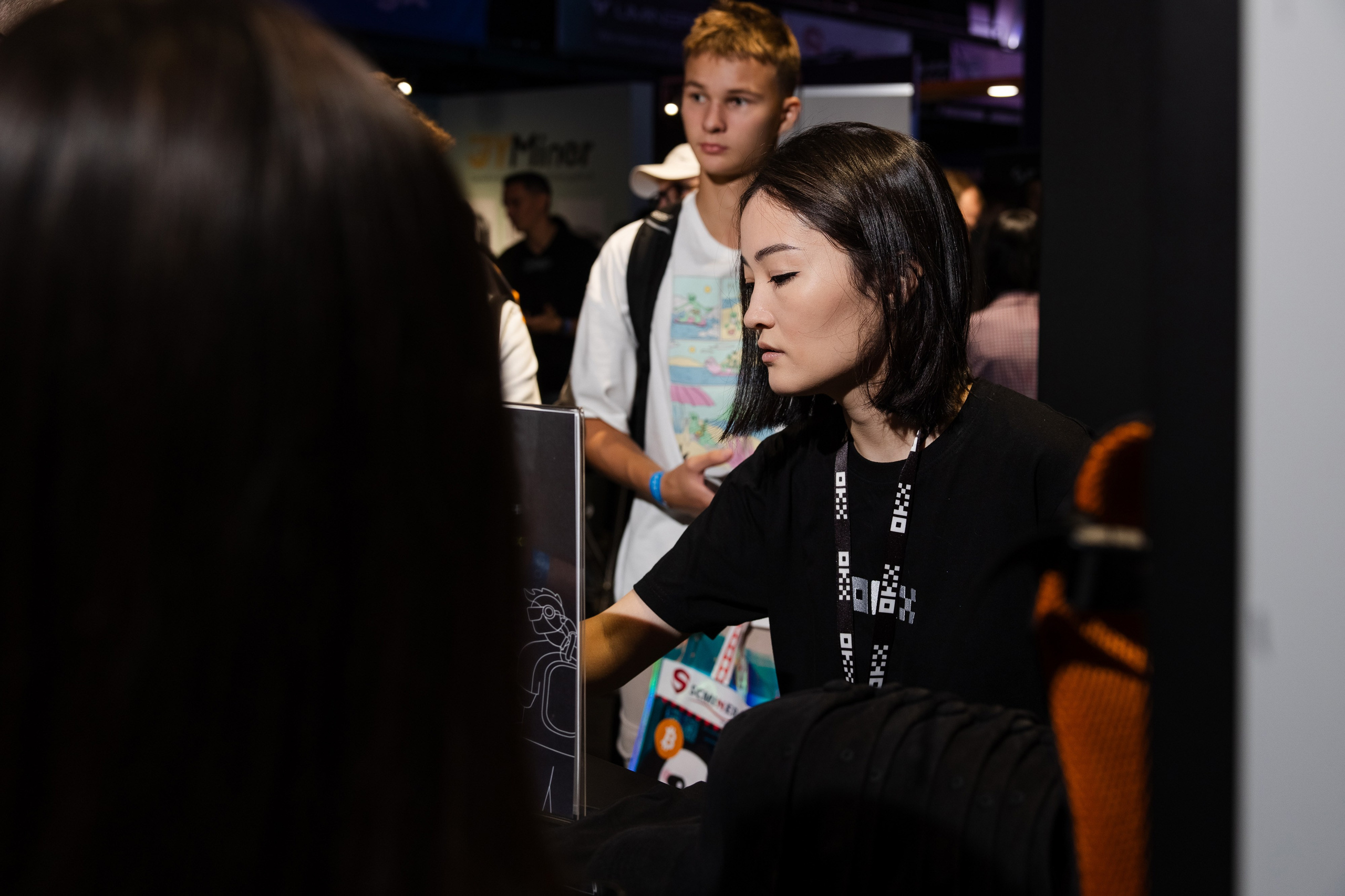 Crypto Summit (1). Свадебный репортажный фотограф в Москве