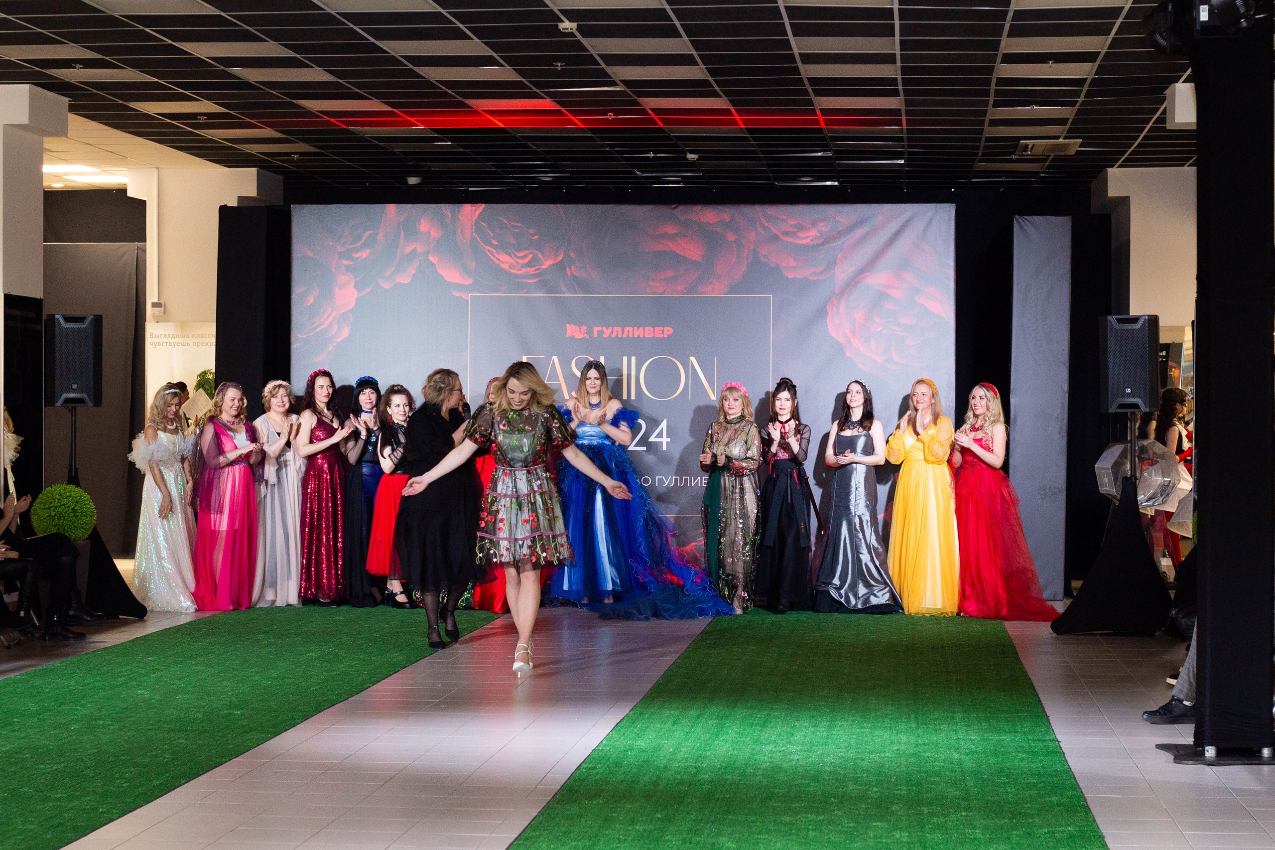 Дефиле. Художественный и репортажный фотограф в Санкт-Петербурге Виктория Никитина