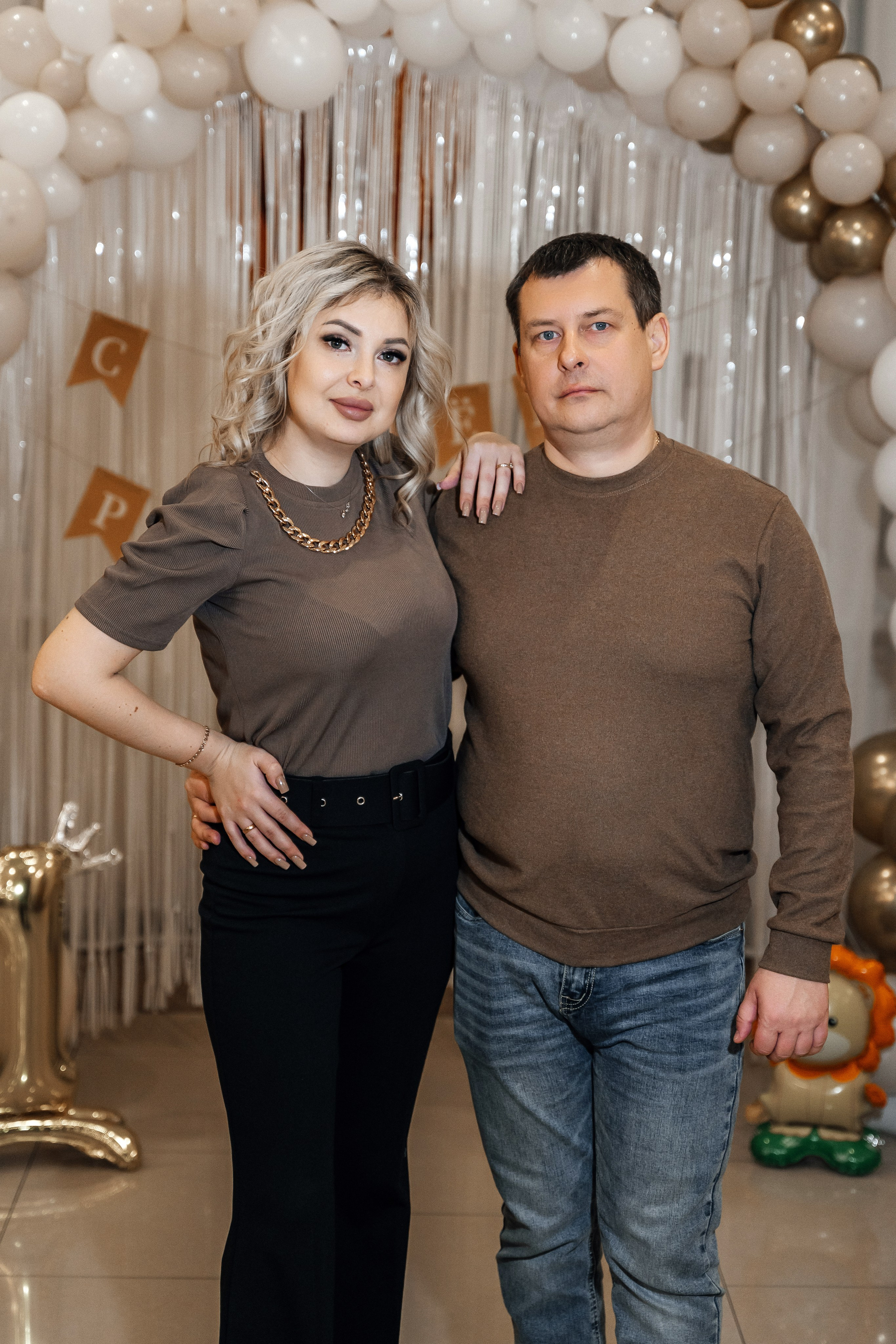 Александра и Виктория 1 годик. Семейный фотограф в Белгороде Амелина Алина