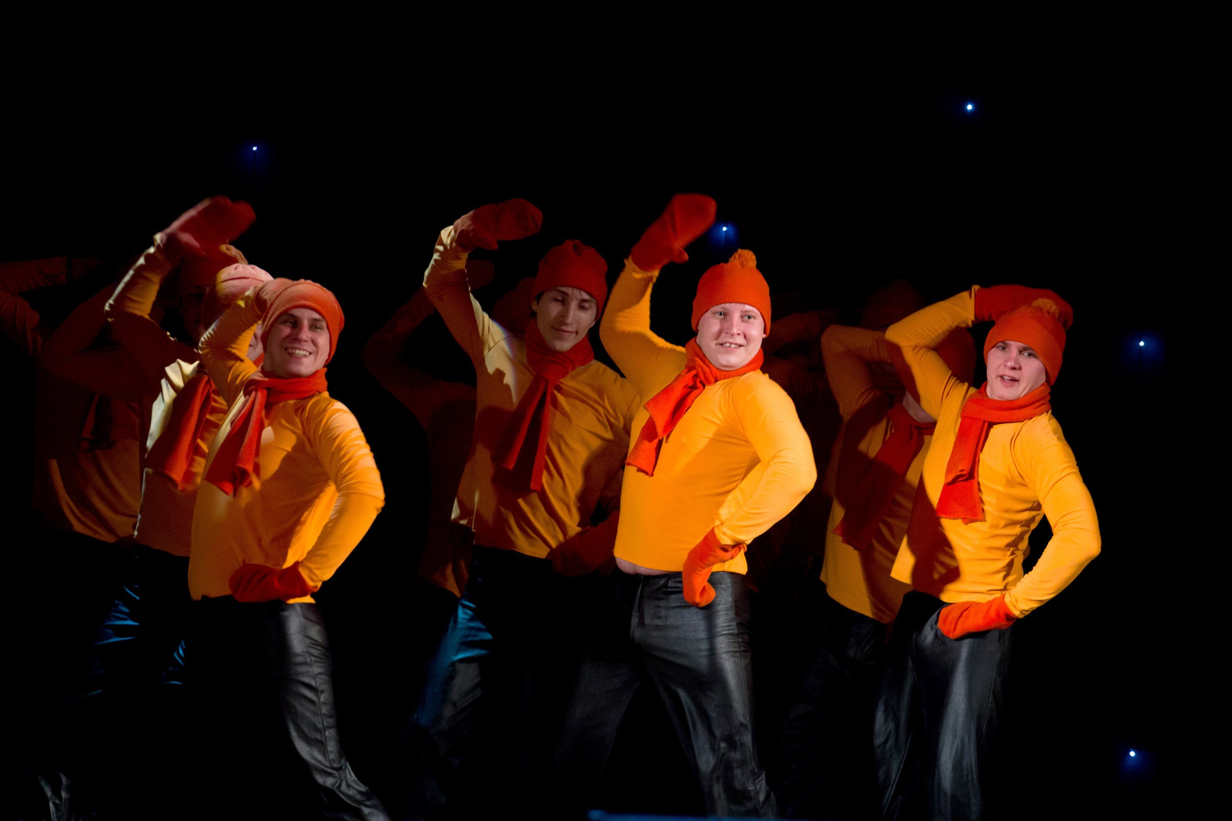 Репортажная фотография. Имидж Технологии — Производство сувенирных магнитов, заливных этикеток и значков. Репортажная фотография в Кирове Кировской области